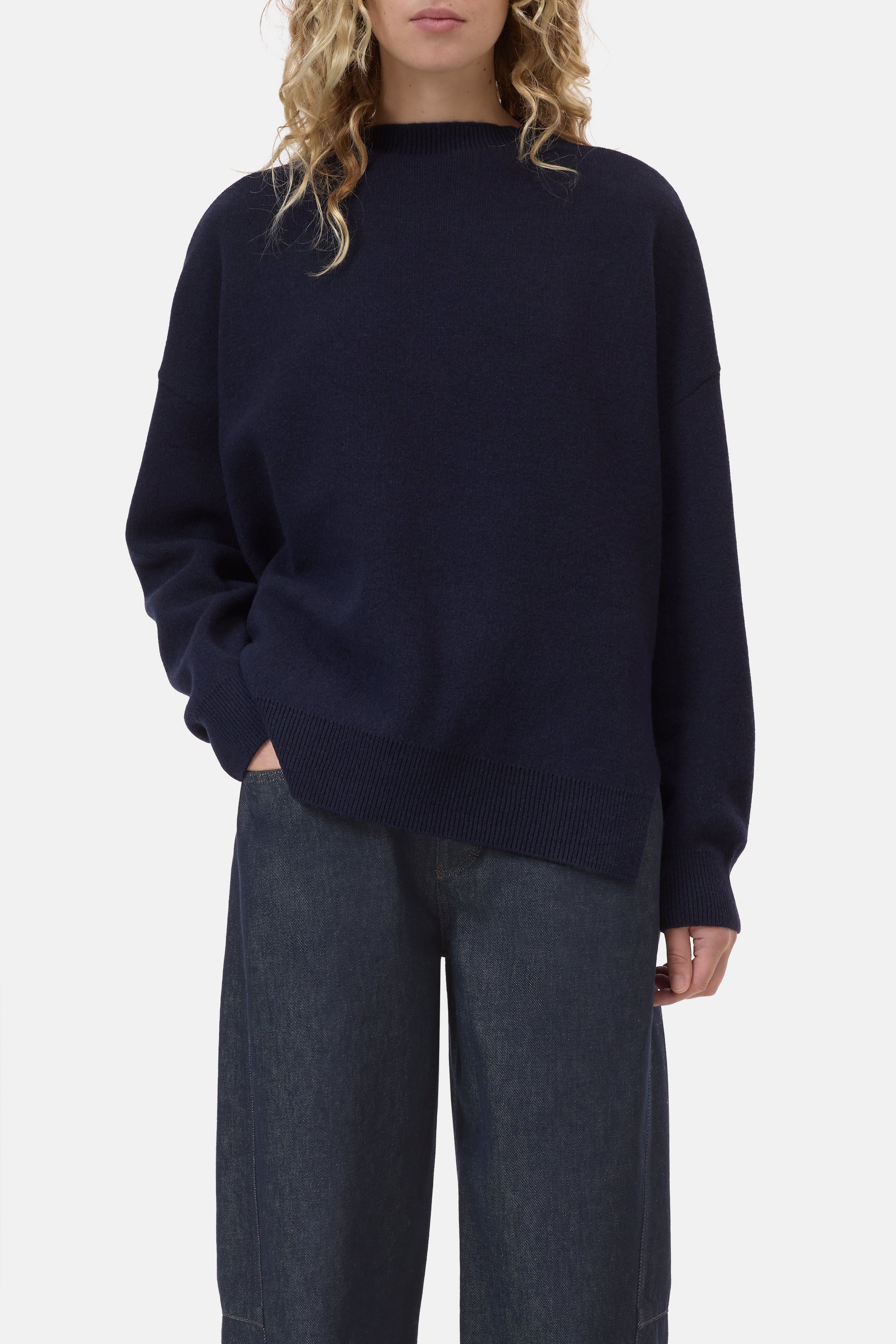 HIGH NECK LONG SLEEVE
