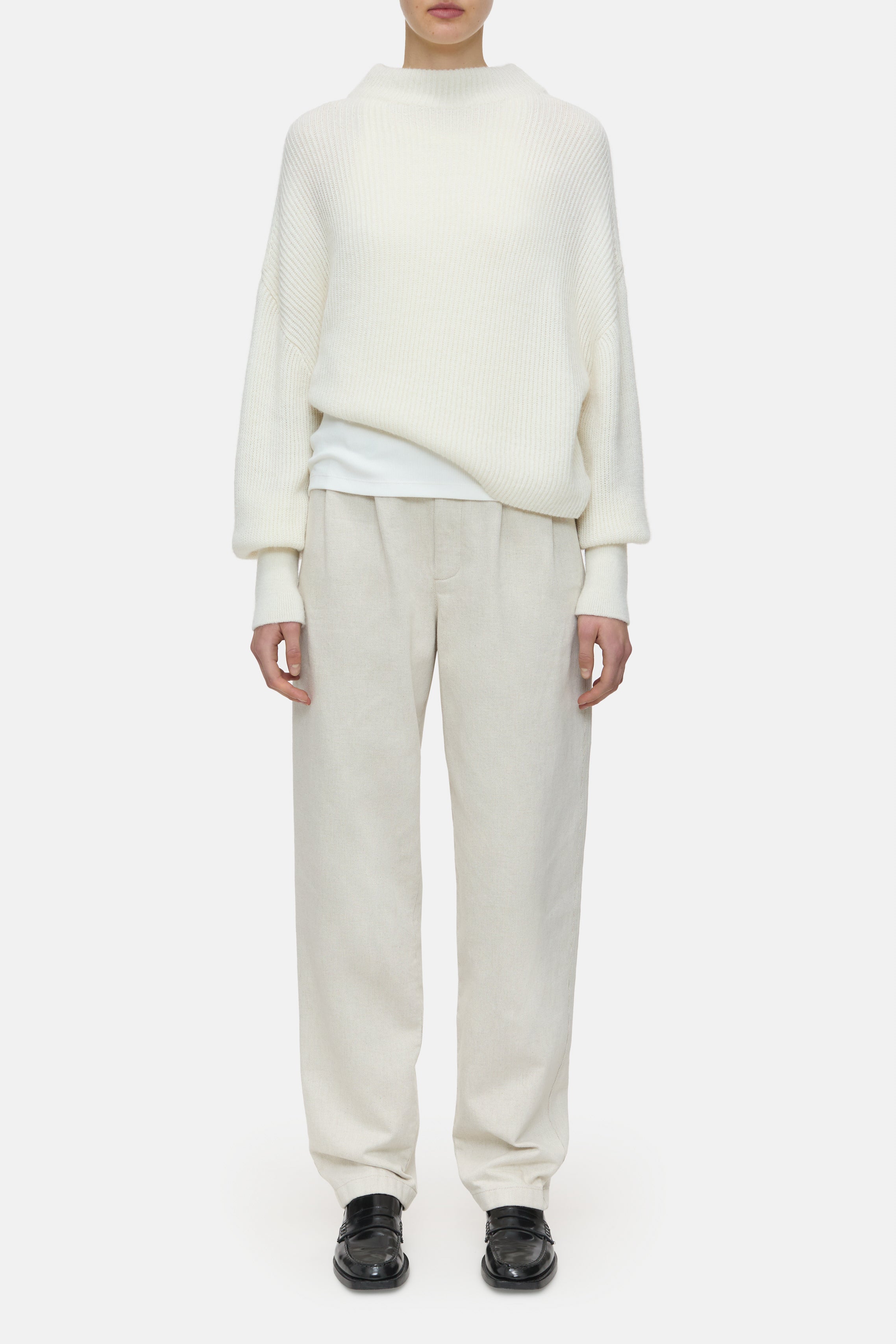 FUNNEL NECK LONG SLEEVE