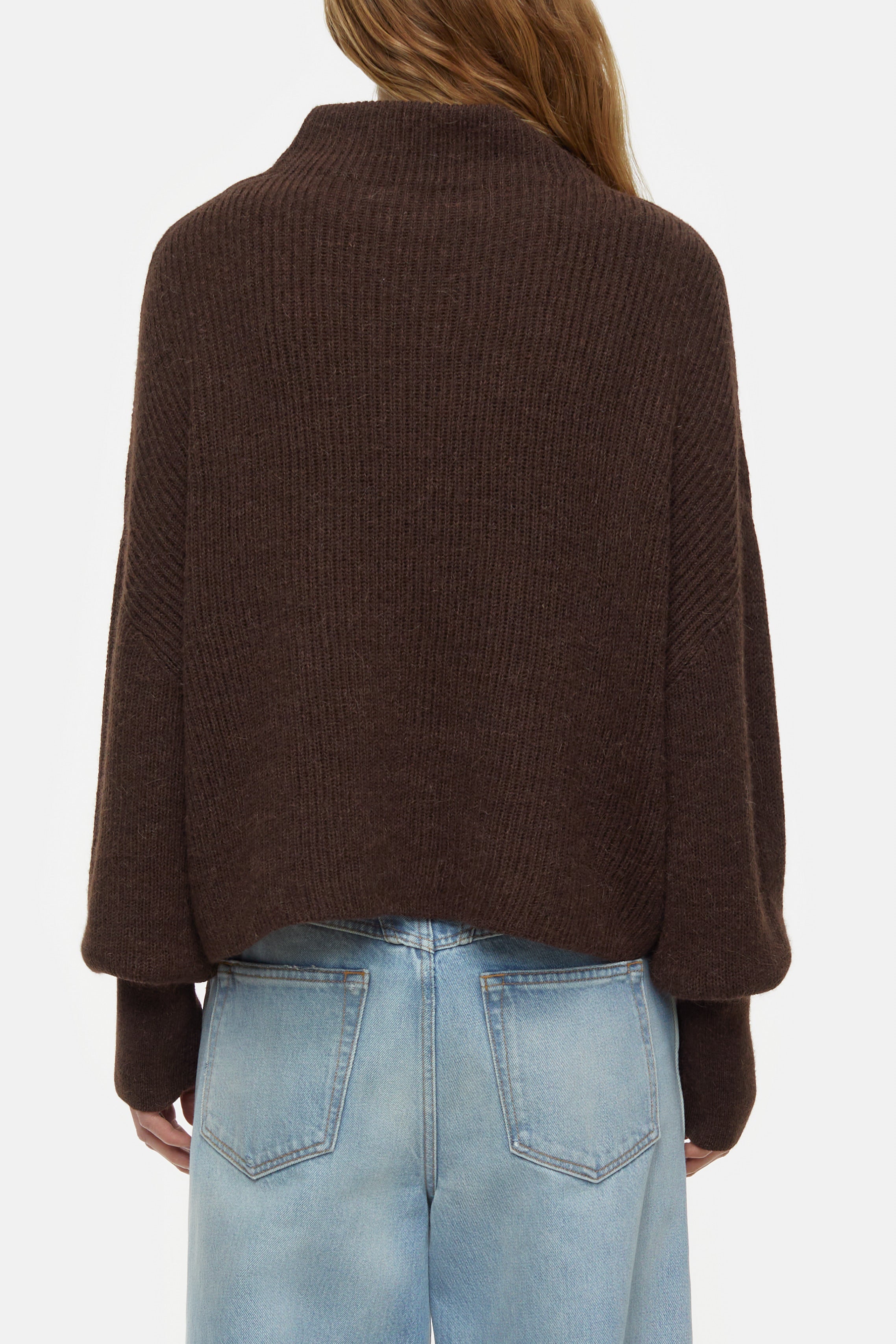 FUNNEL NECK CROPPED KNITS