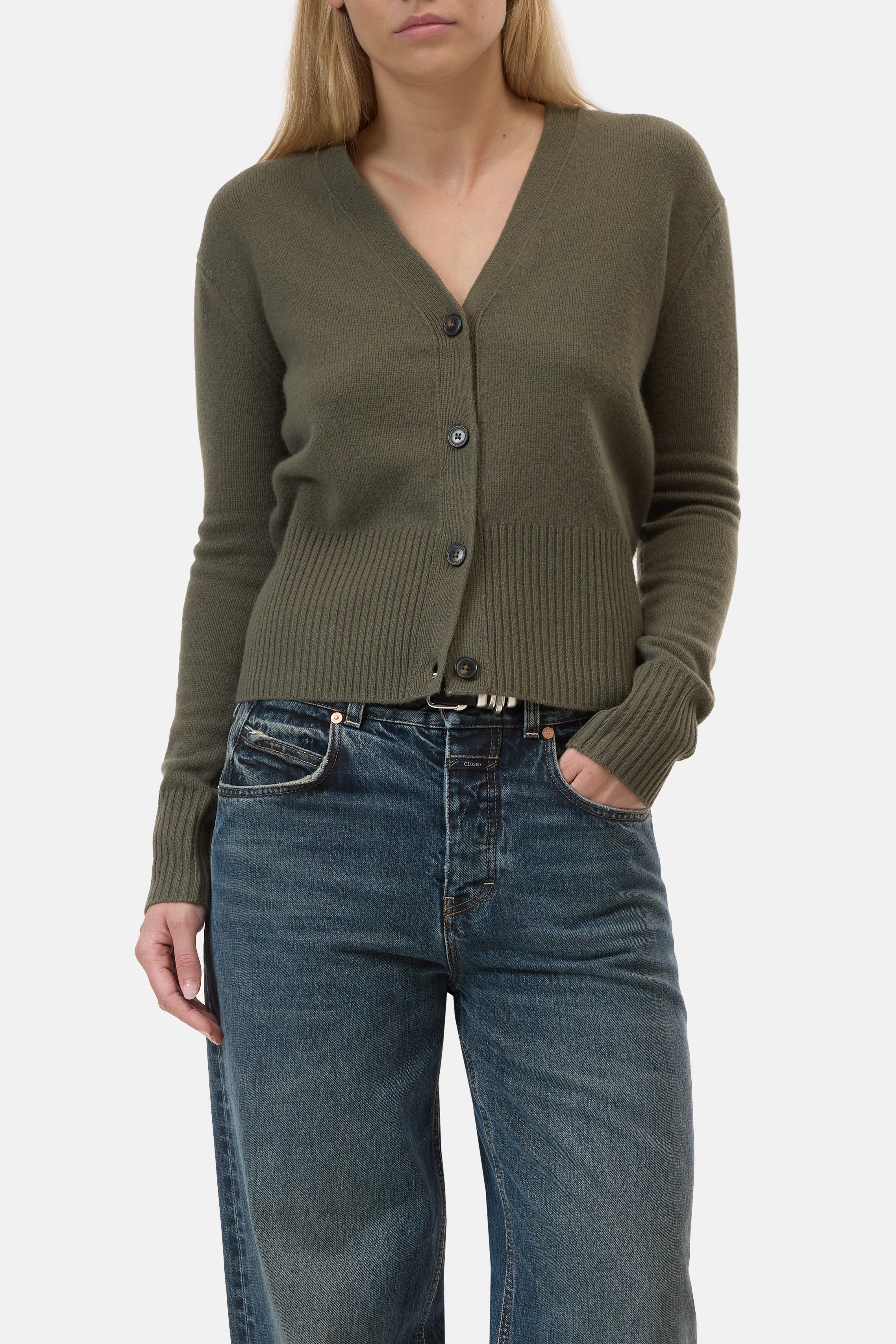 V NECK CARDIGAN
