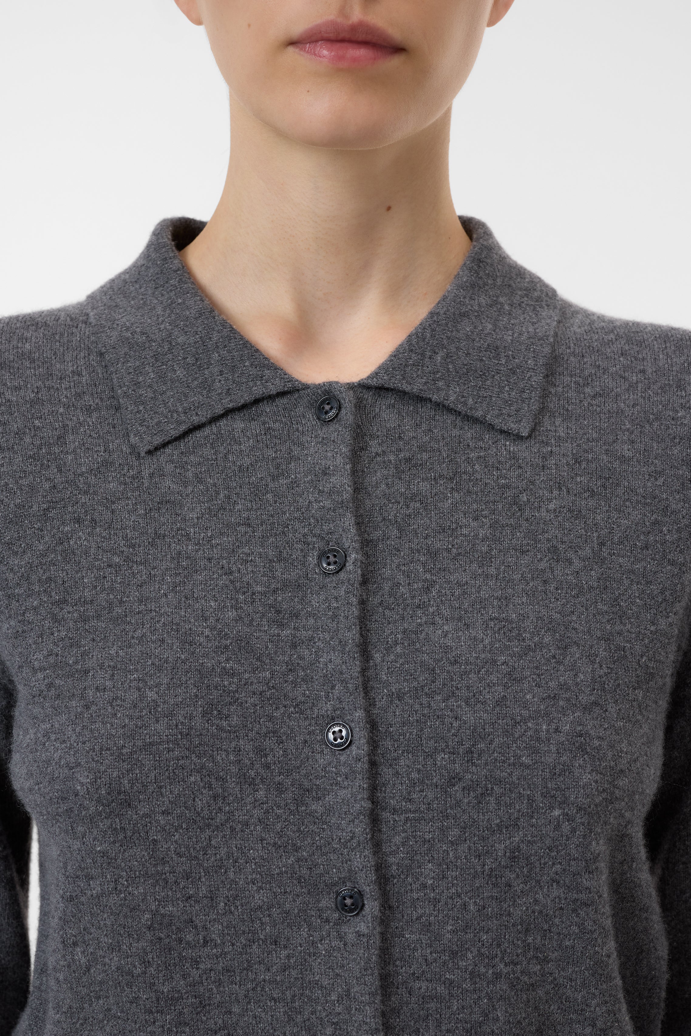 CARDIGAN WITH COLLAR