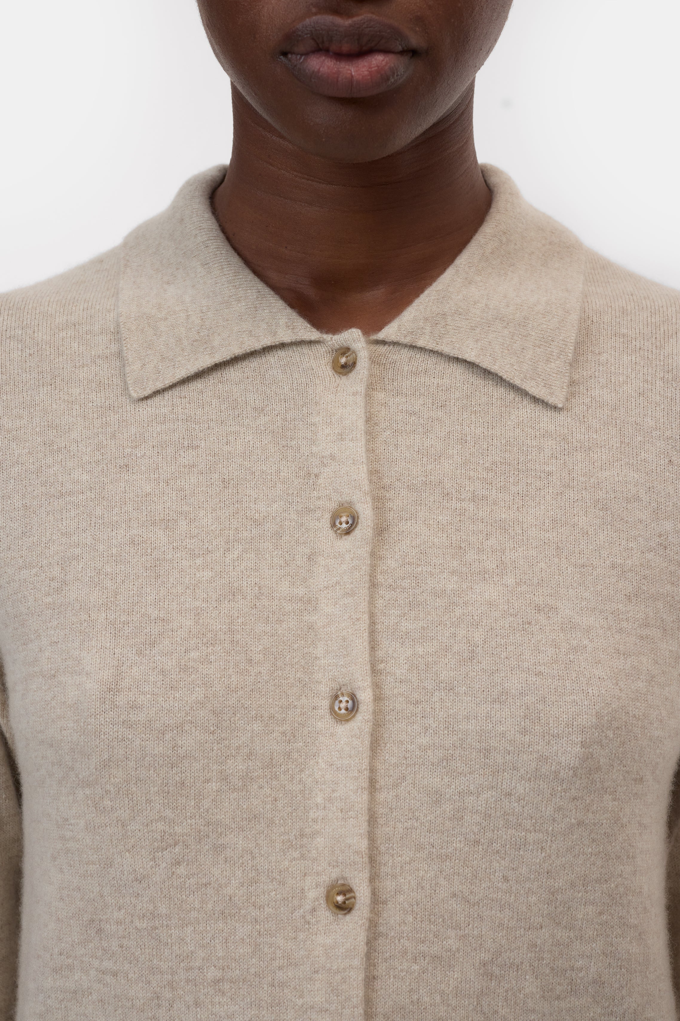 CARDIGAN WITH COLLAR