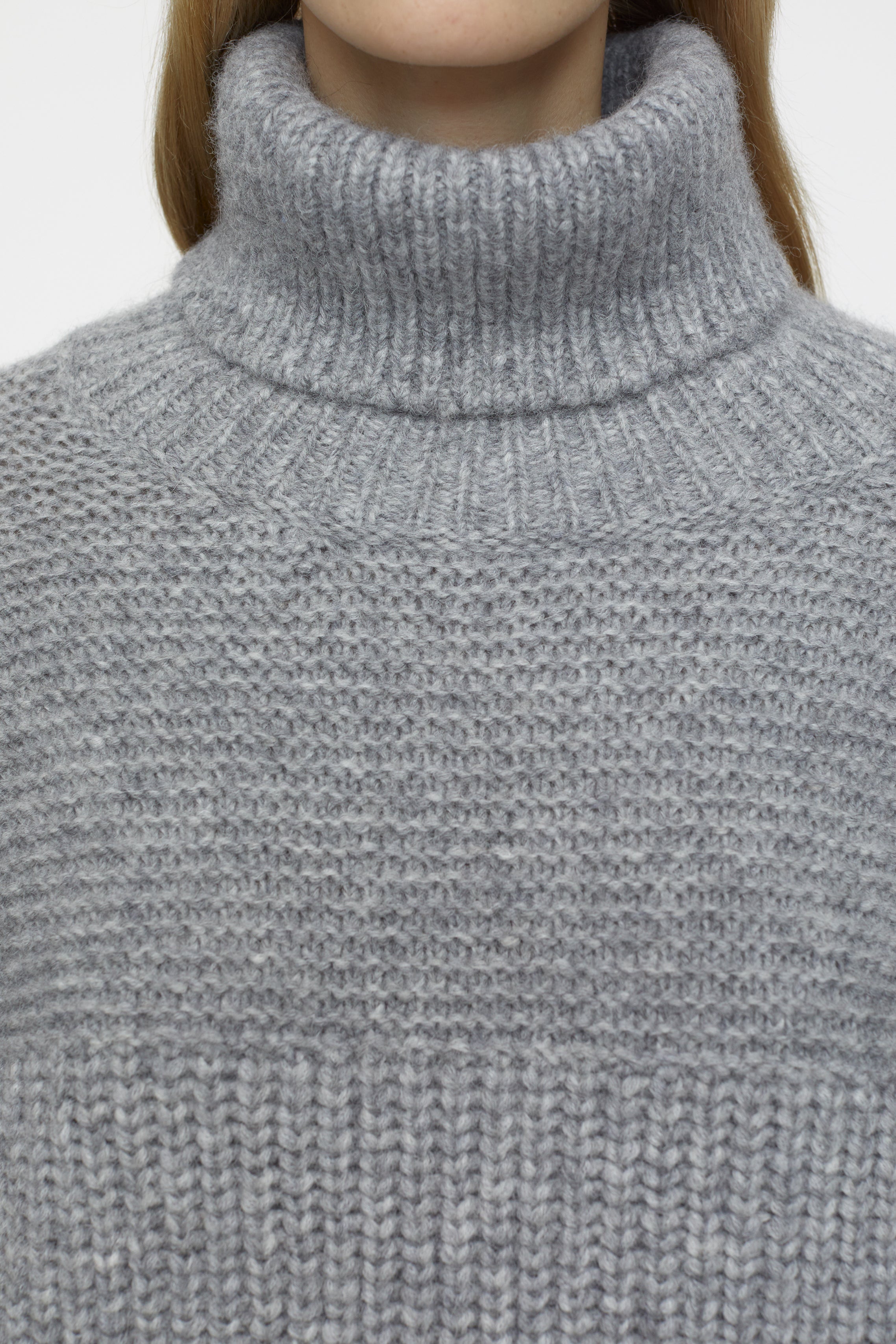 STYLE NAME CHUNKY ROLL NECK KNITS