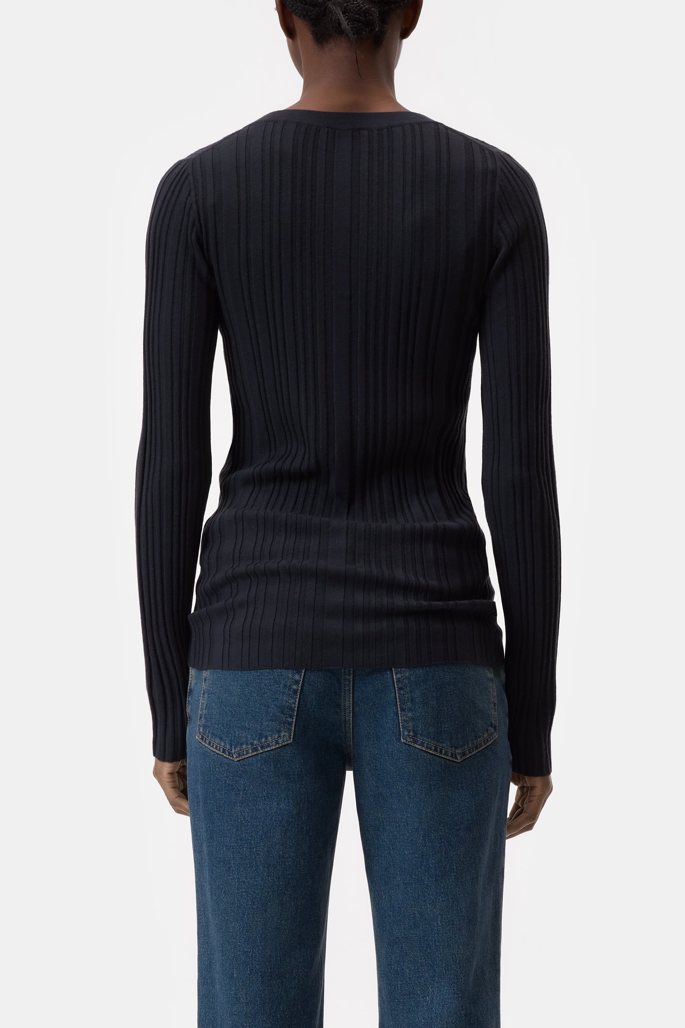 SLIM V-NECK LONG SLEEVE