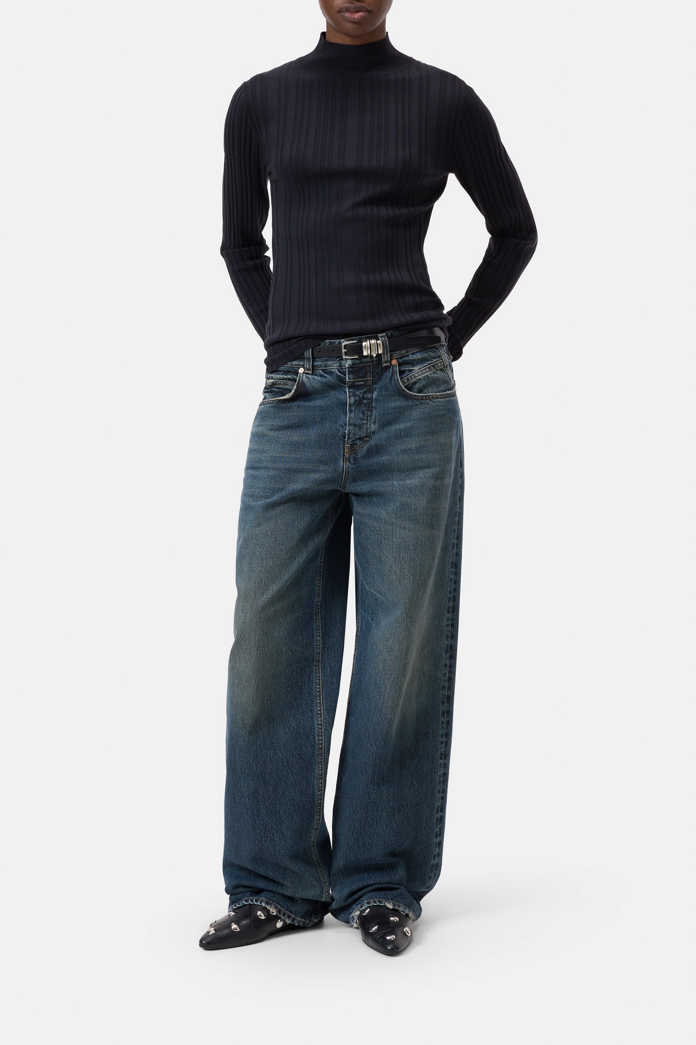 SLIM TURTLE NECK