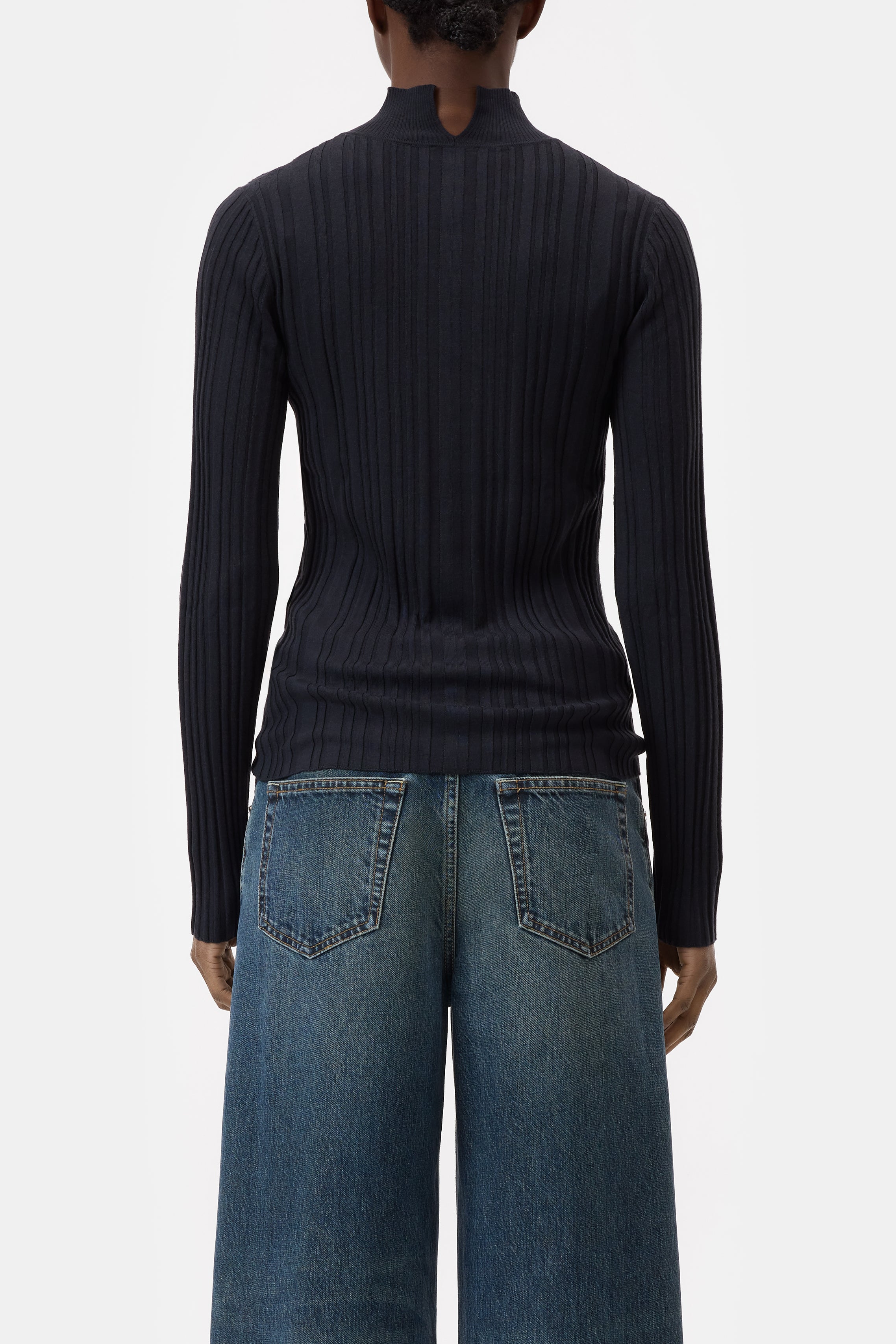 SLIM TURTLE NECK