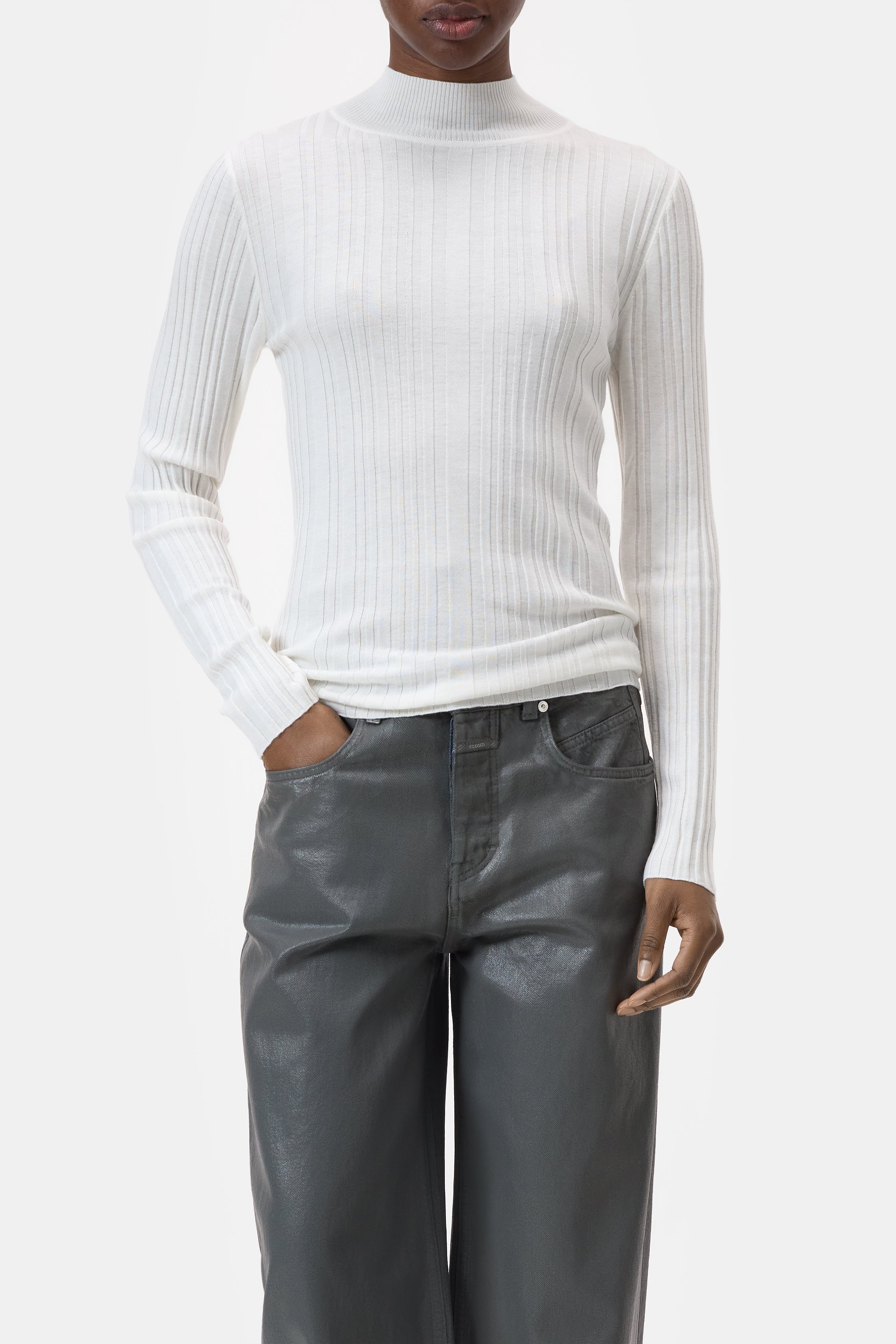 SLIM TURTLE NECK