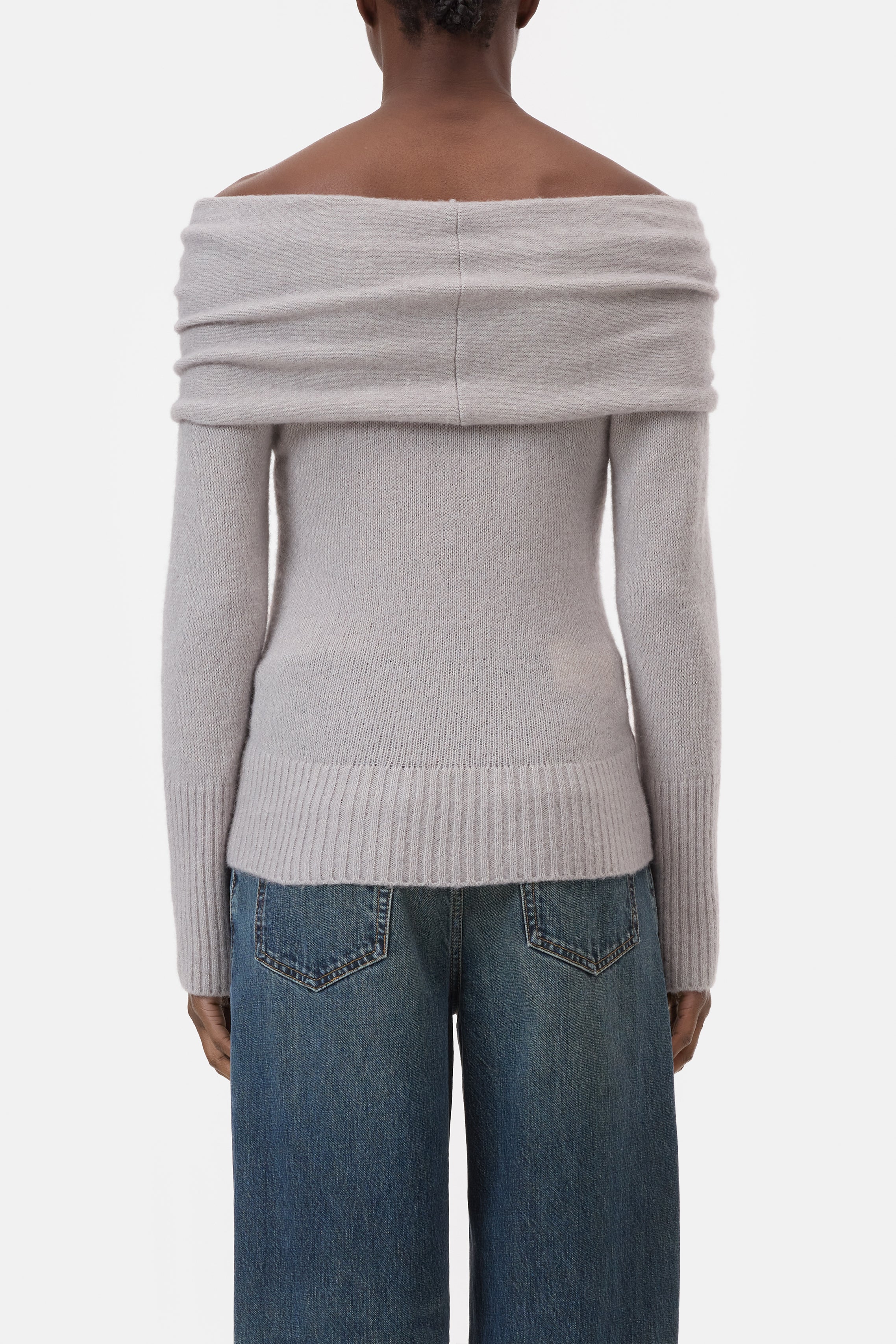 WIDE COLLAR LONG SLEEVE