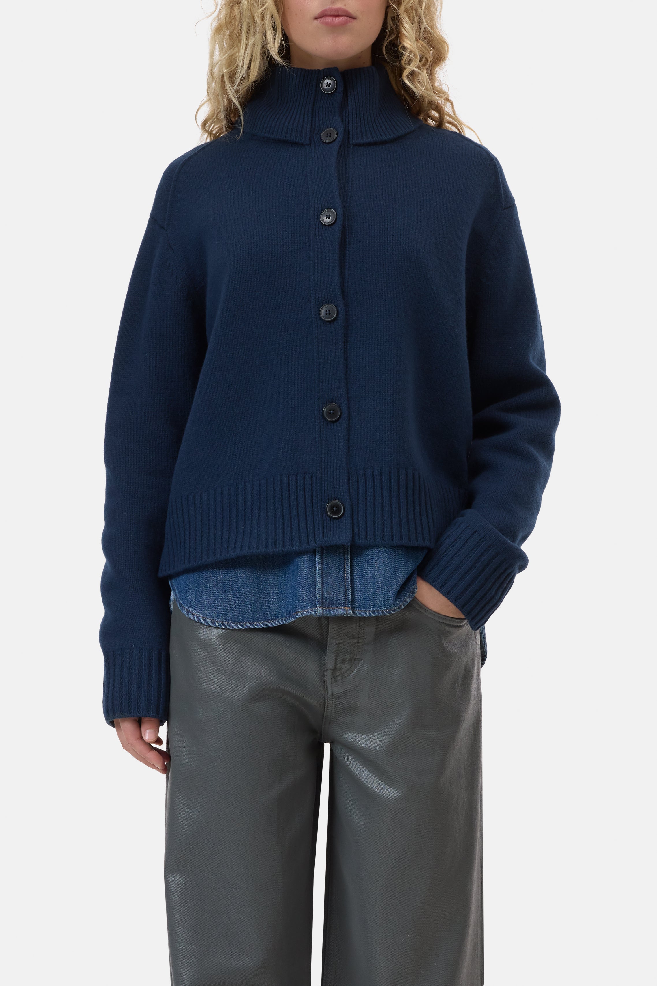 ROLLNECK CARDIGAN