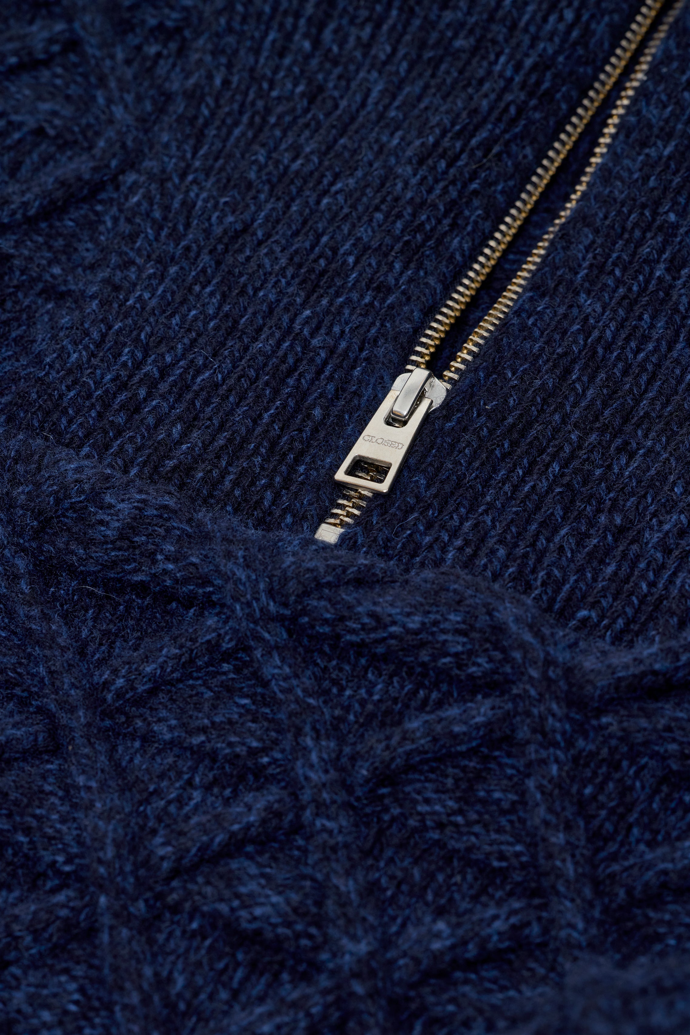 TROYER LONGSLEEVE