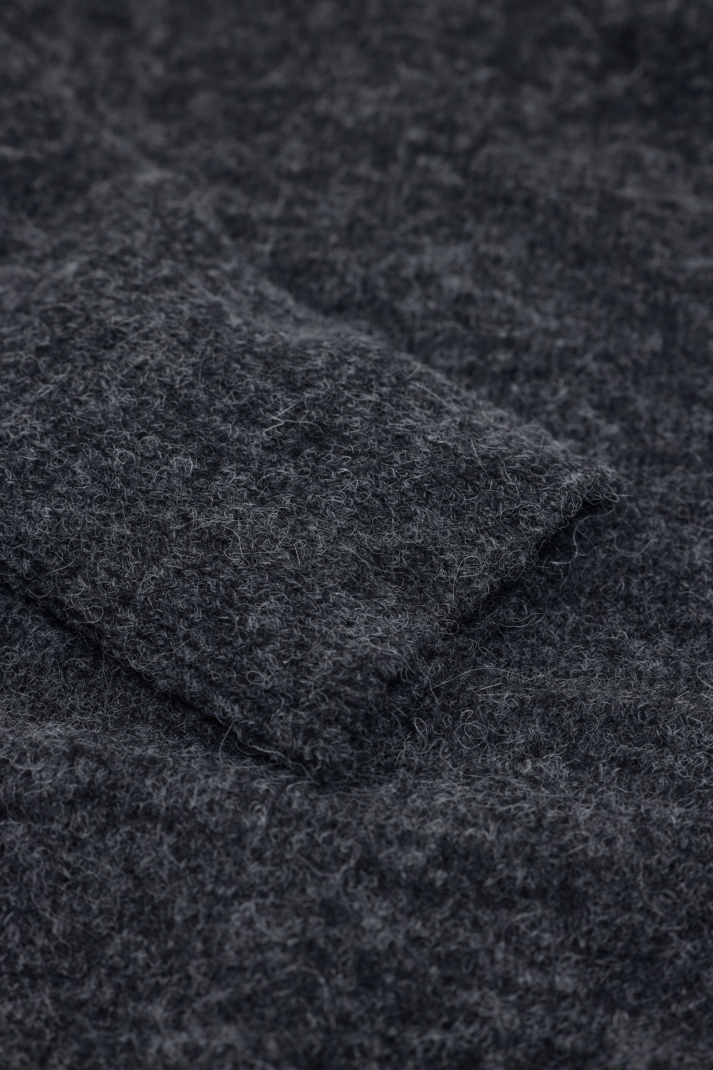MOCK NECK LONG SLEEVE