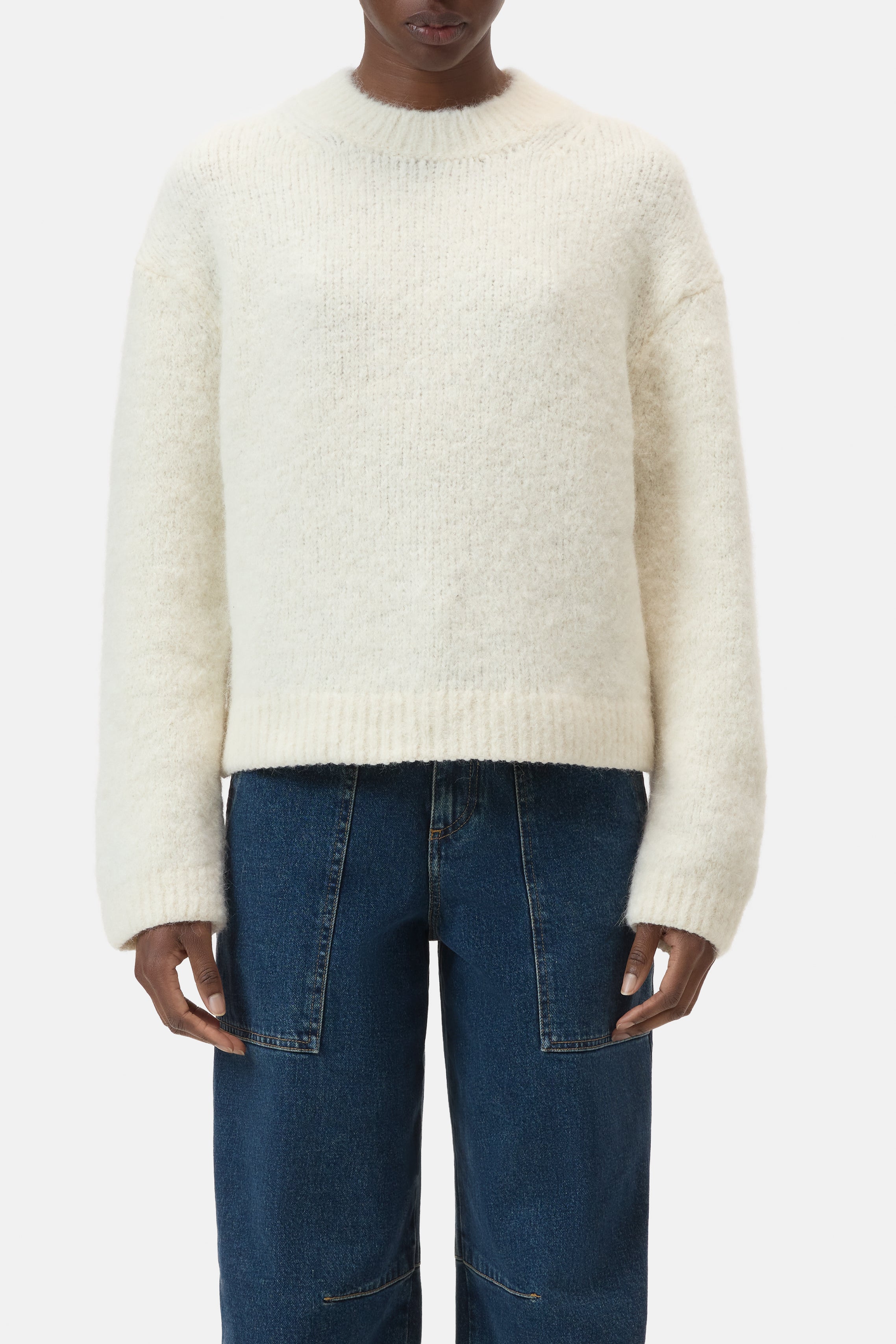 CREW NECK LONG SLEEVE