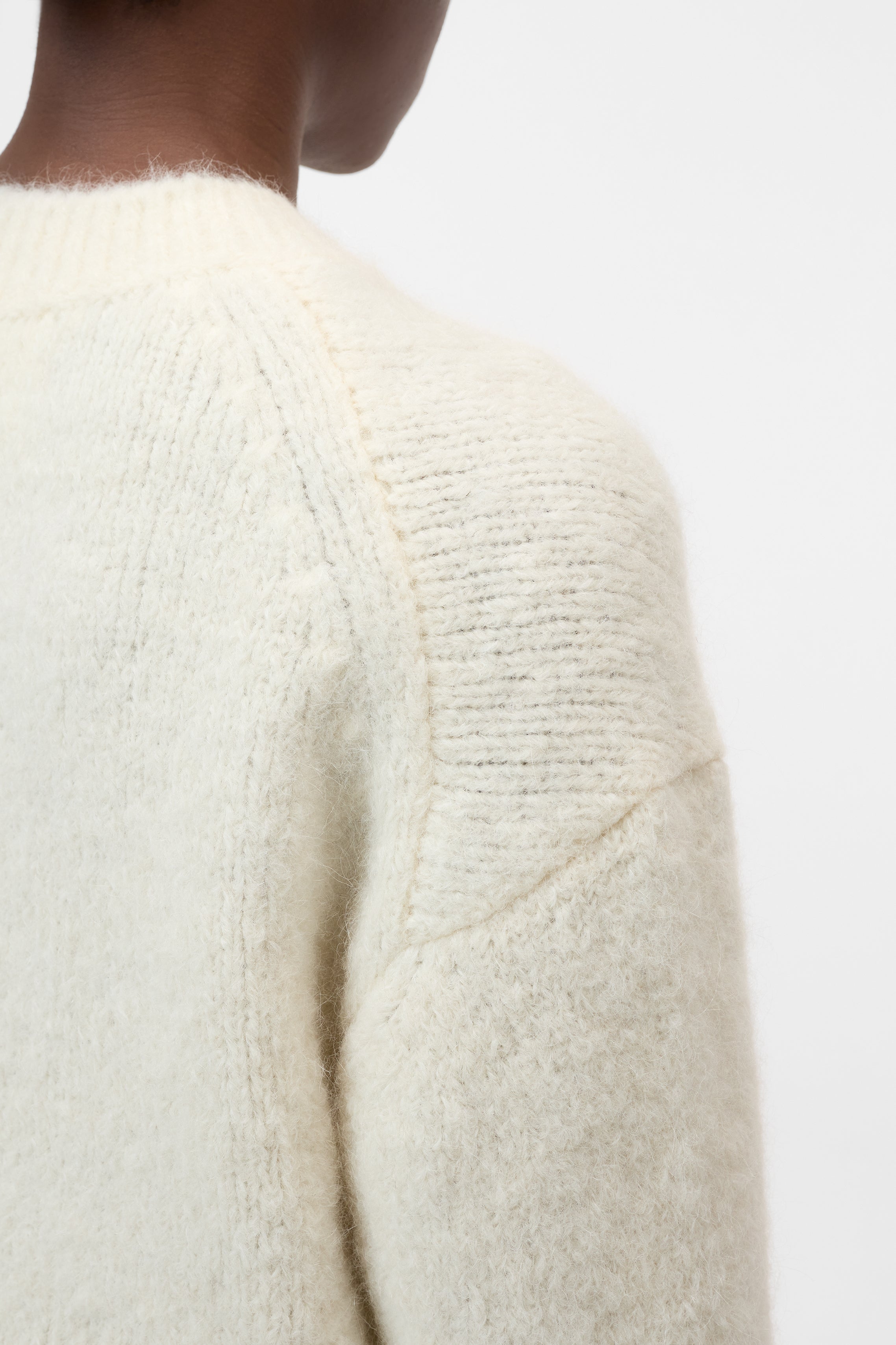 CREW NECK LONG SLEEVE