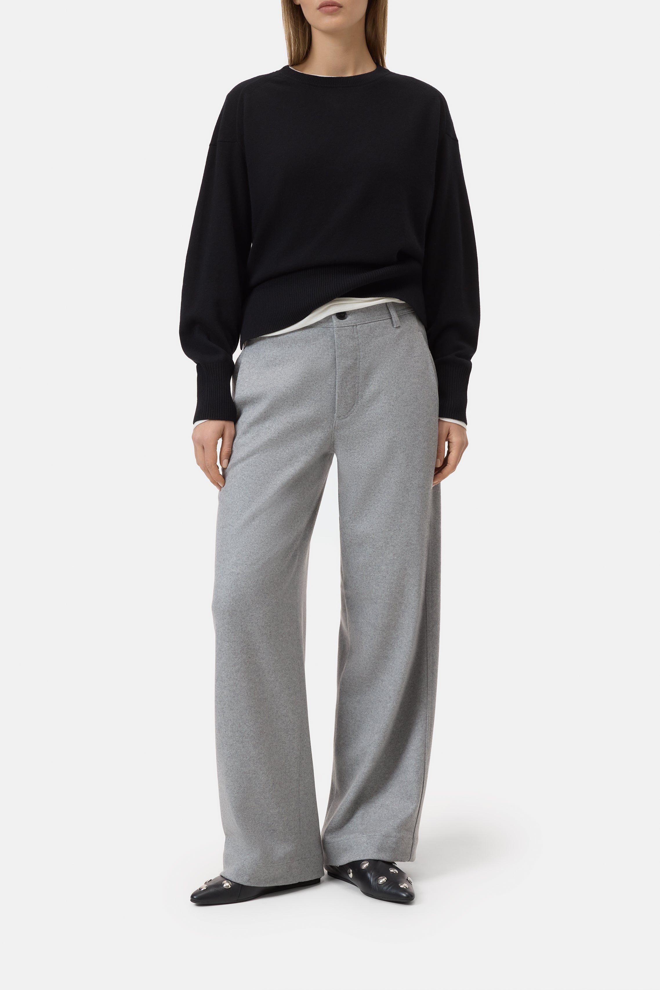CREW NECK WITH SLITS