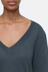 V NECK BOXY