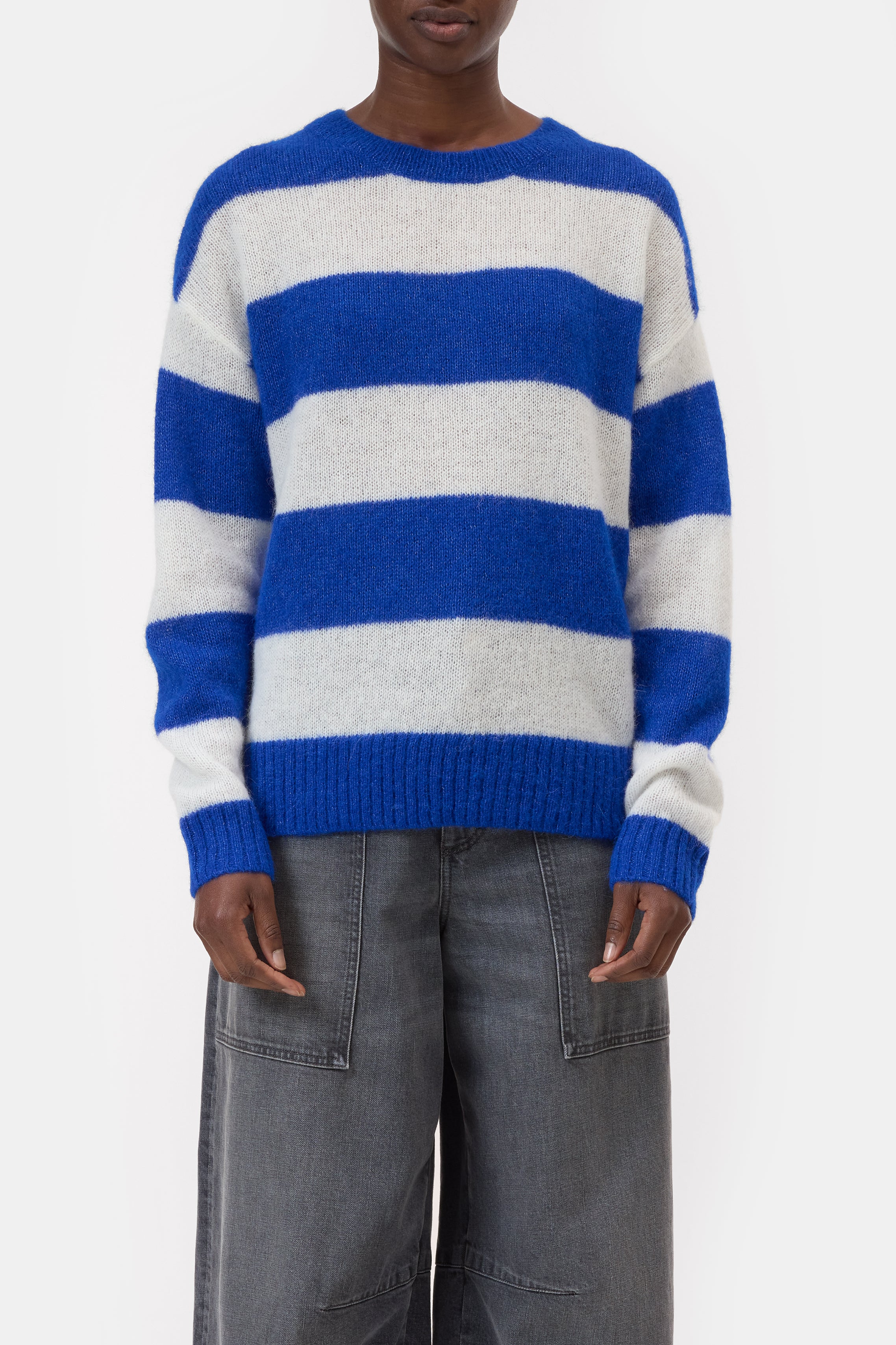 CREW NECK STRIPED