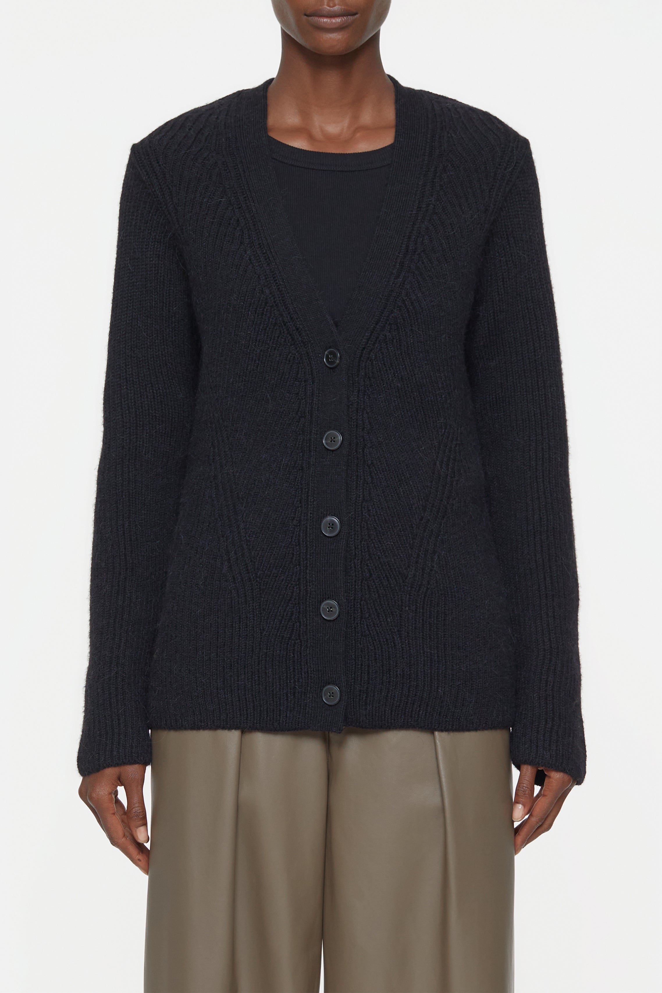 V CARDIGAN LONG SLEEVE