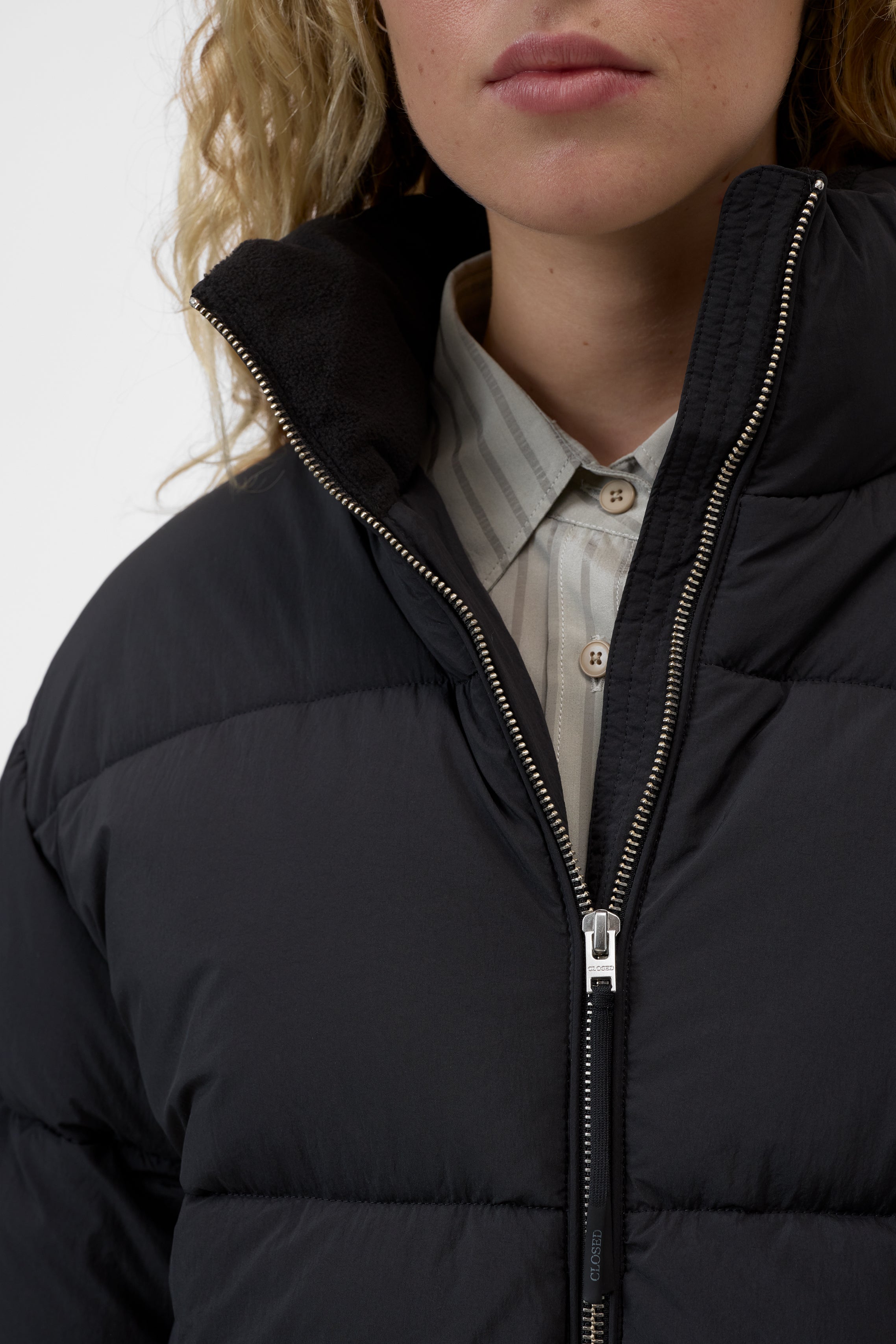 CROPPED PUFFER JACKET