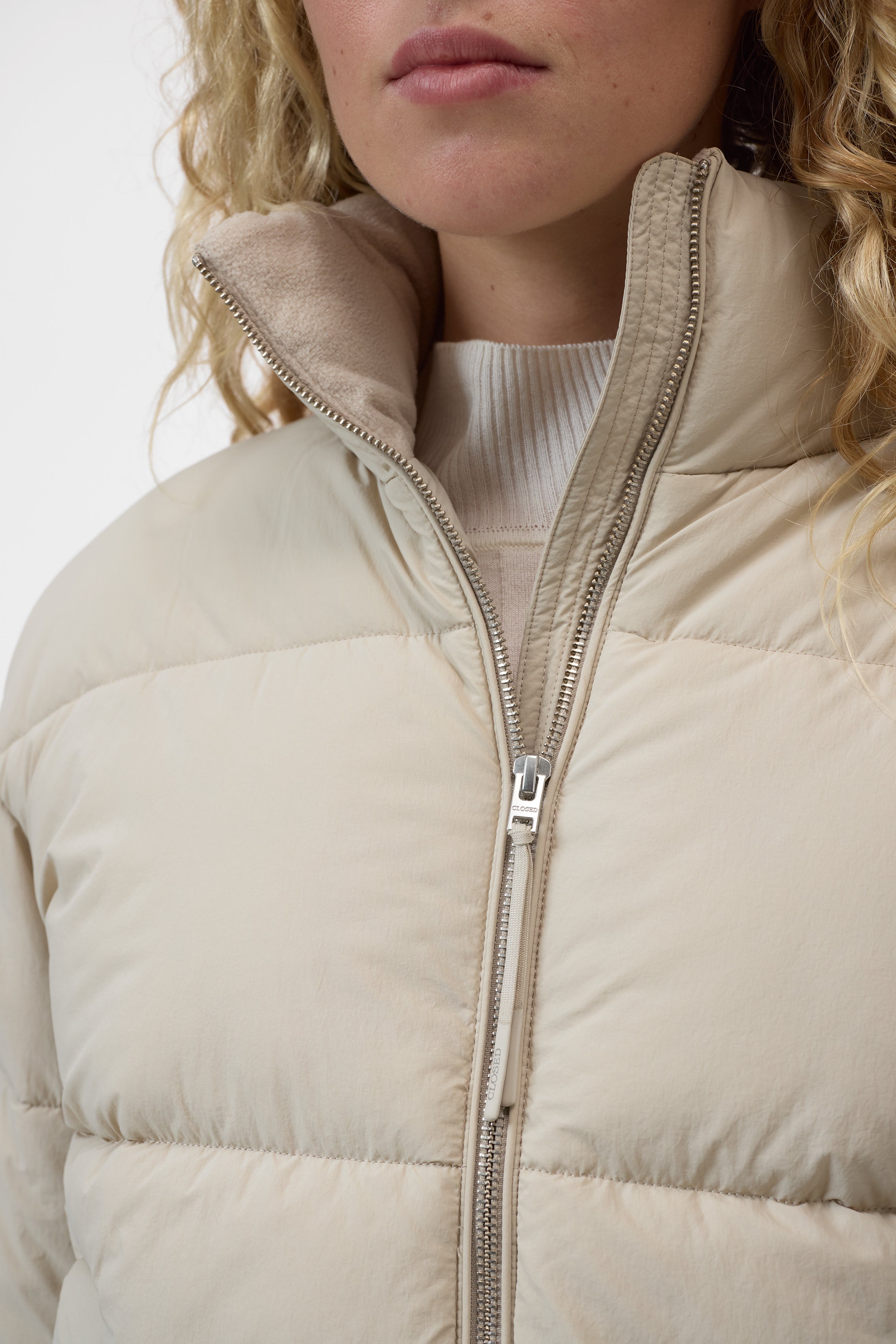 CROPPED PUFFER JACKET