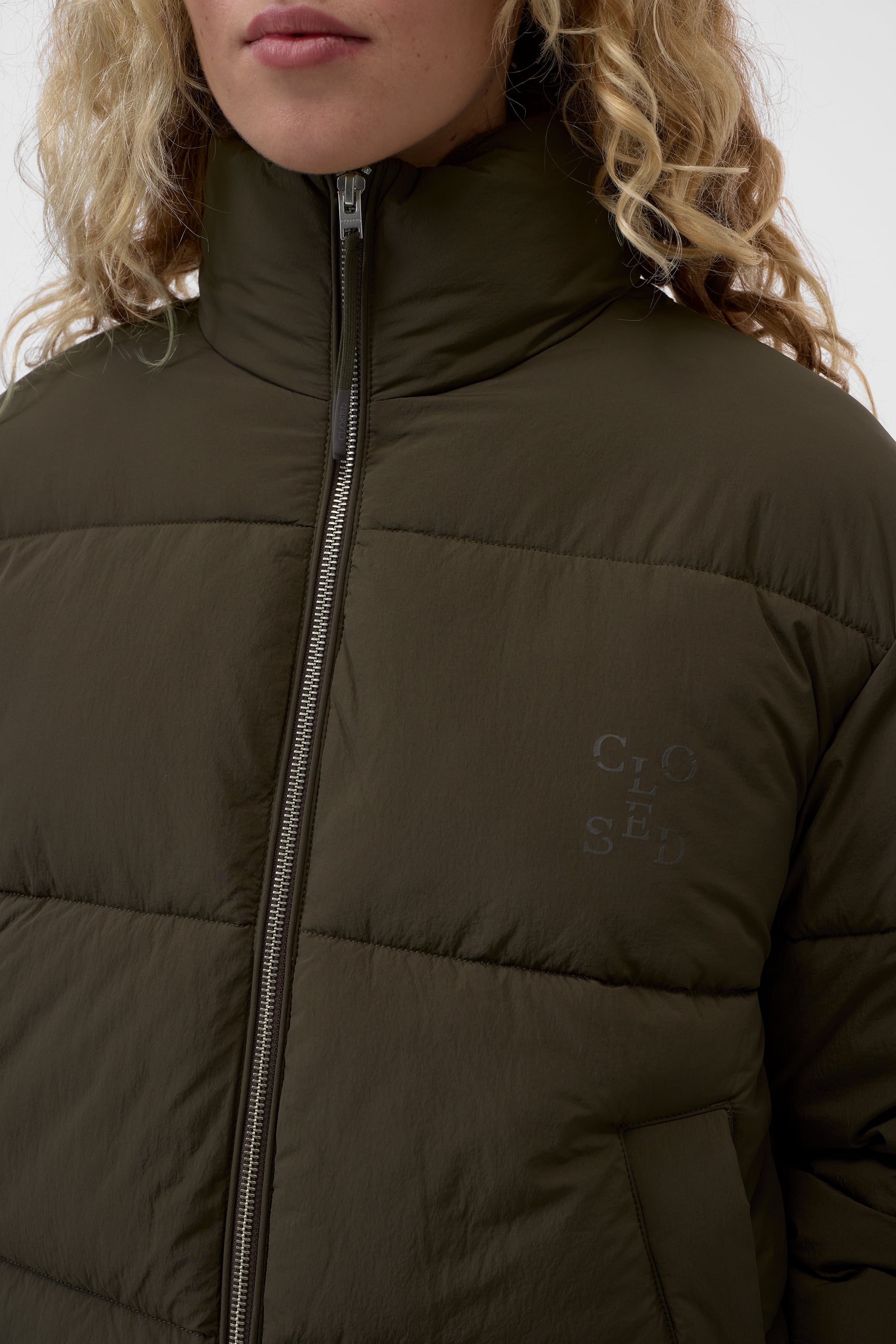 CROPPED PUFFER JACKET