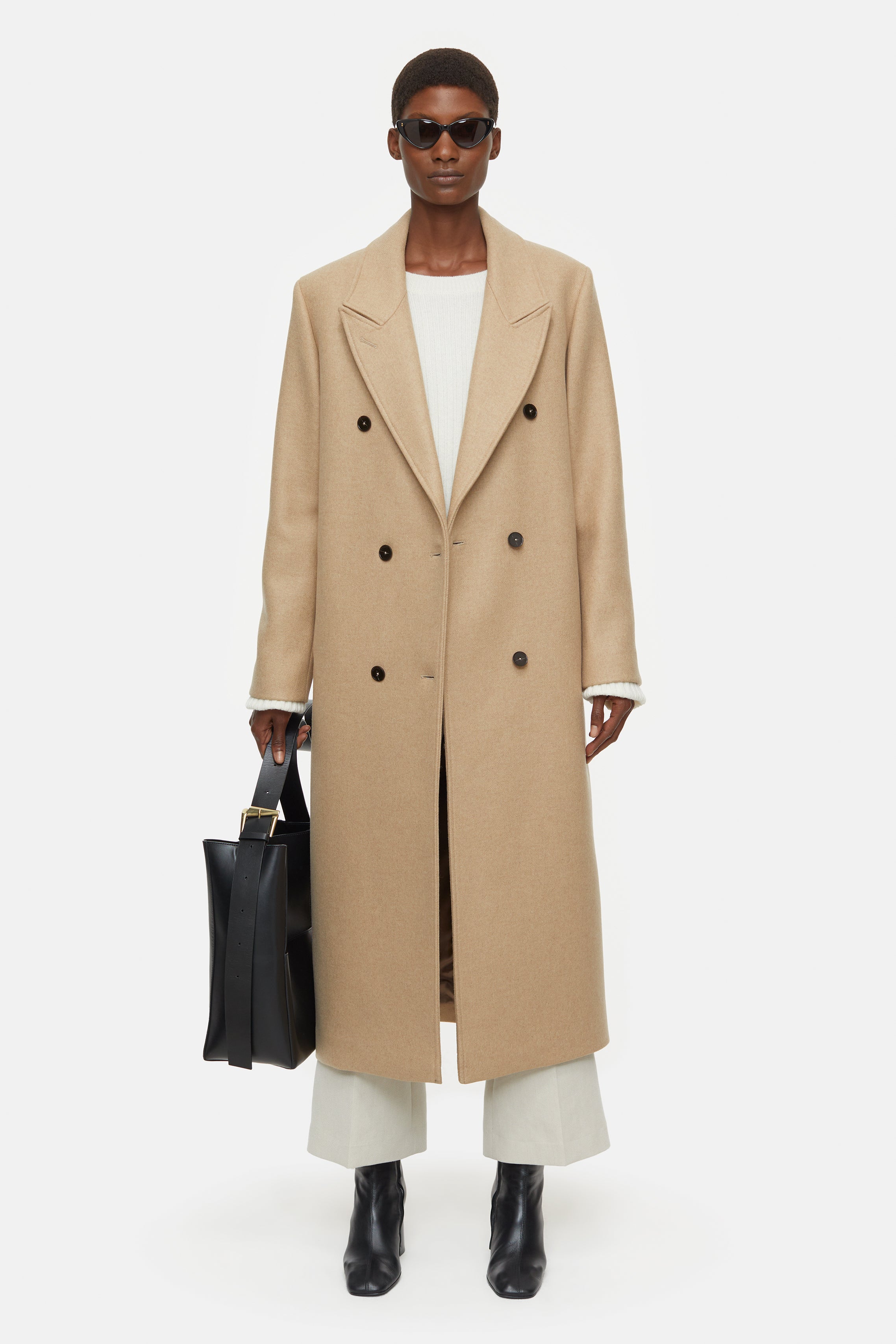 TAILORED COAT