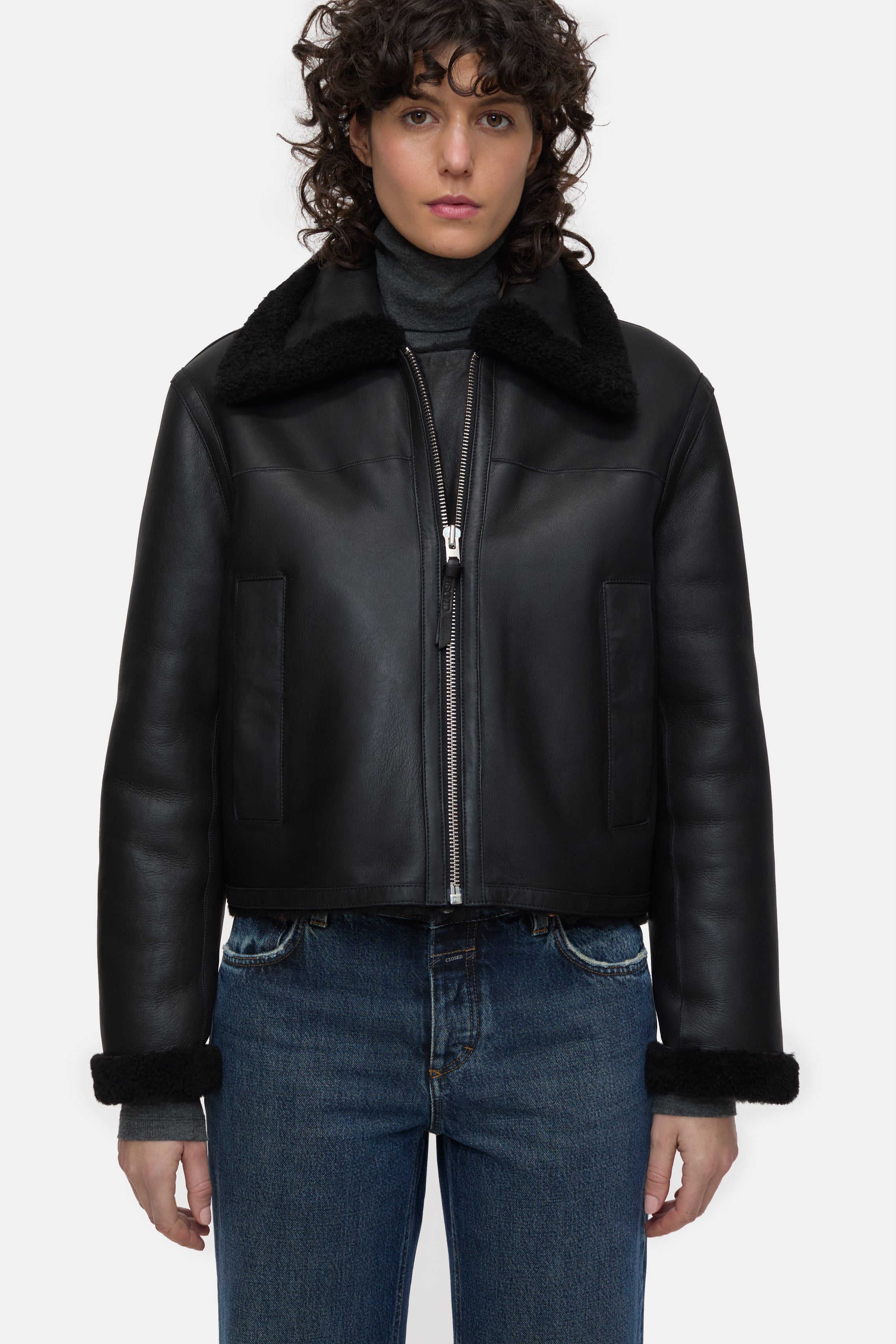 Closed-SHORT JACKET-Jacken & Mäntel-Black-Deal-Outlet-by-ARCHIVIST