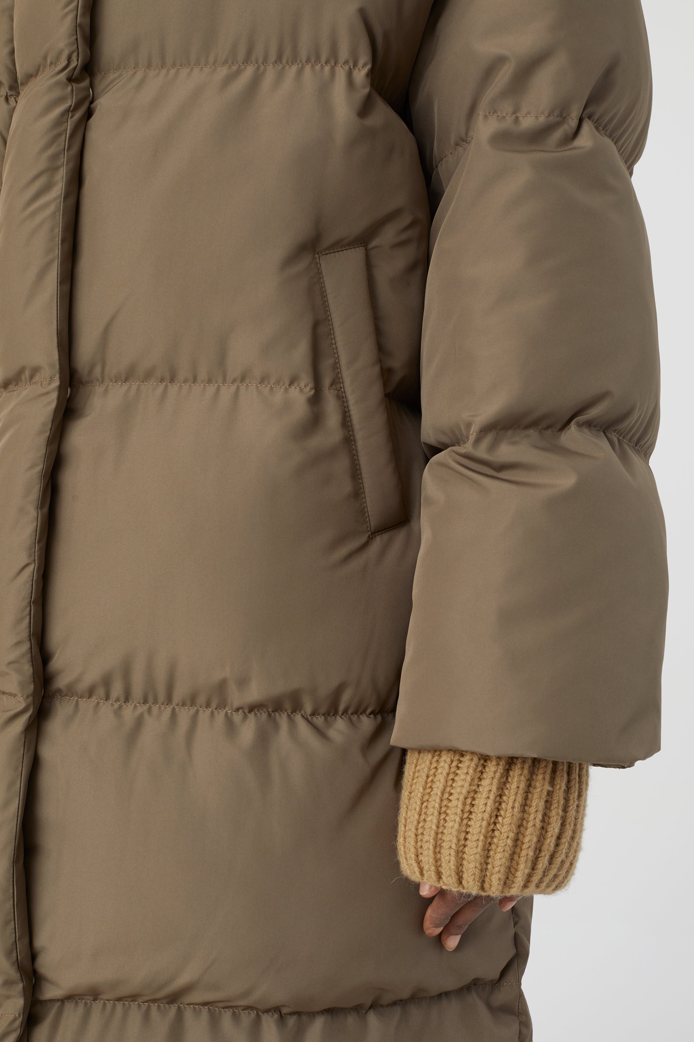 PUFFER COAT JACKETS & COATS