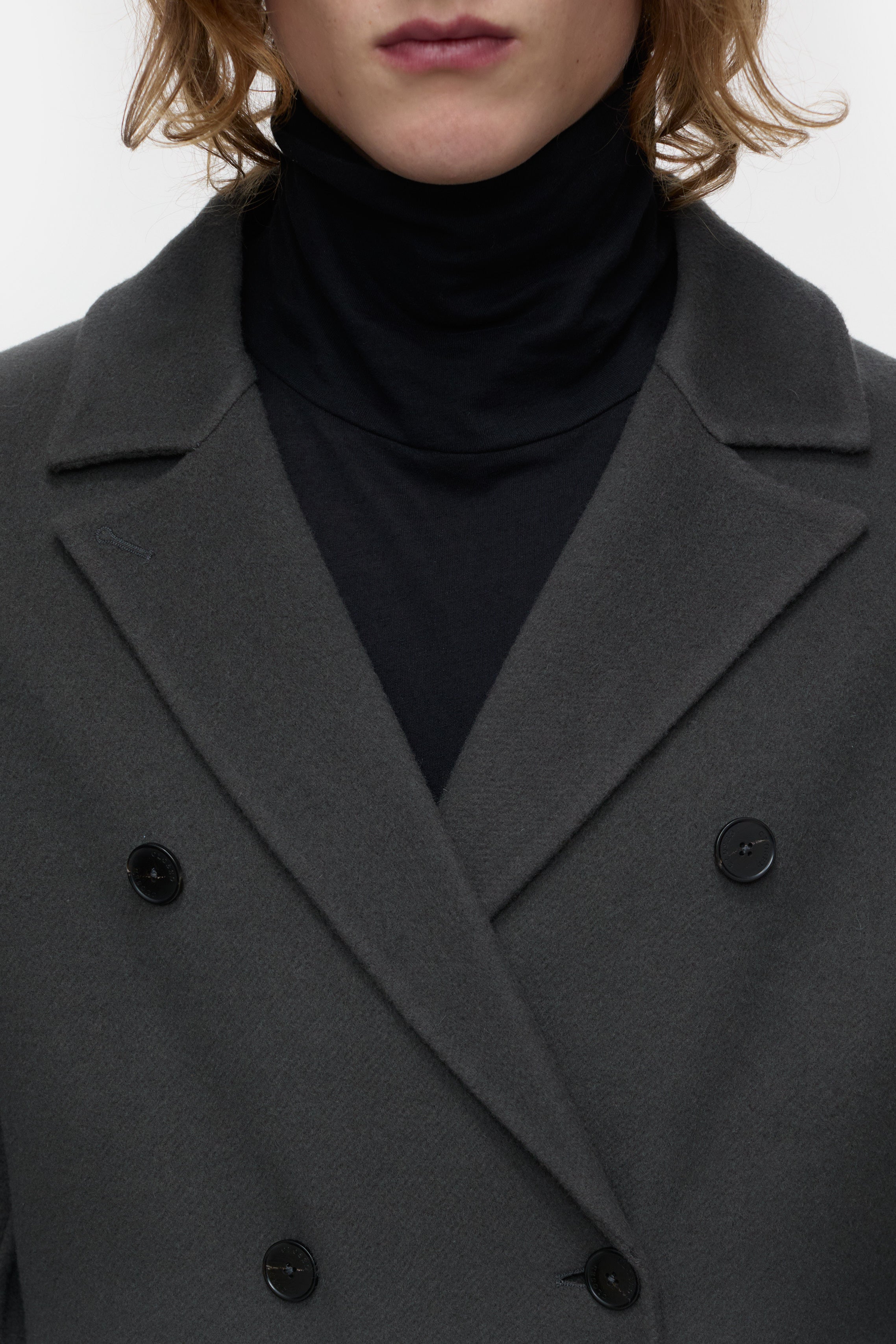 Closed-DOUBLE BREASTED COAT-Jacken & Mäntel-Black-Deal-Outlet-by-ARCHIVIST