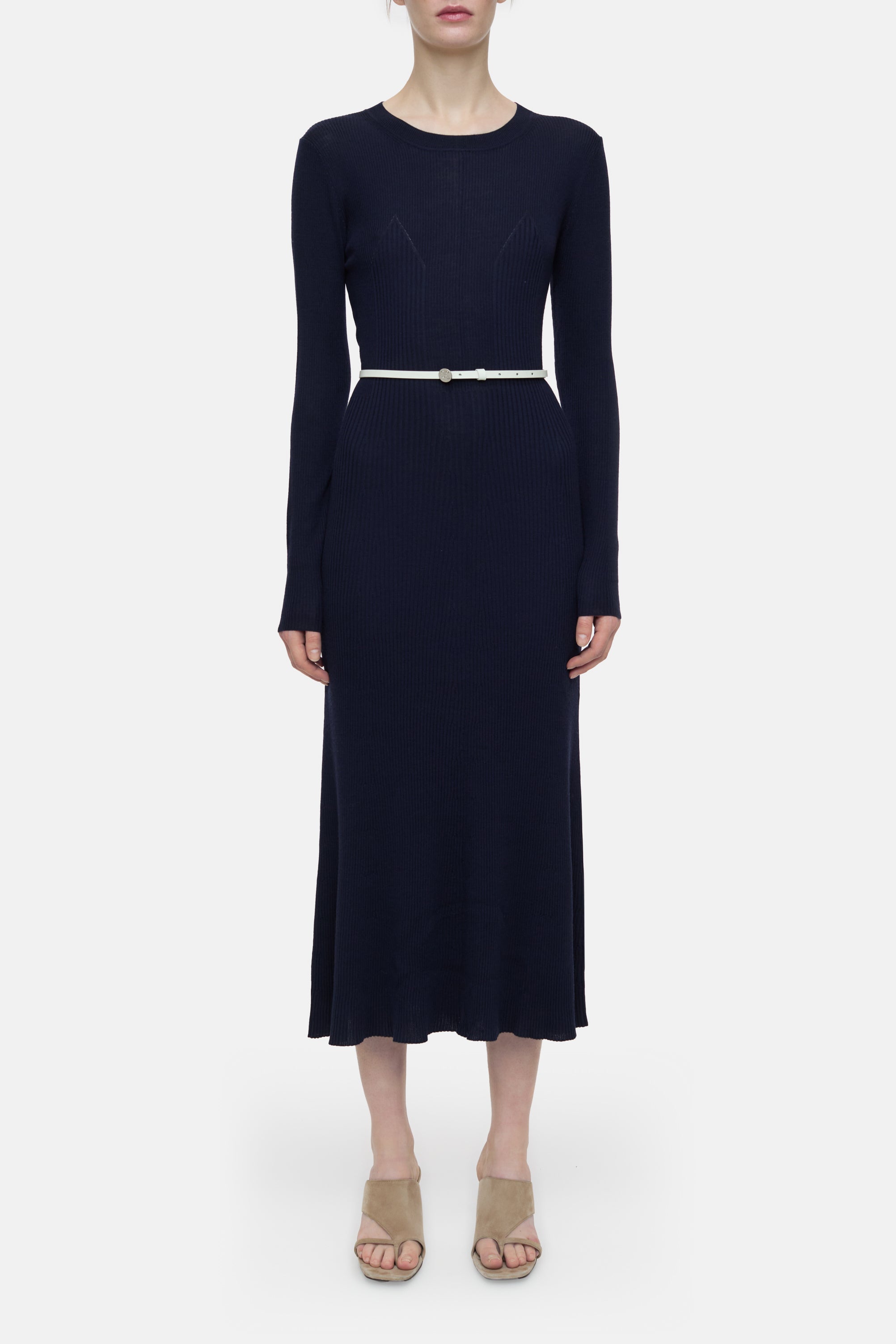 CREW NECK LONG SLEEVES