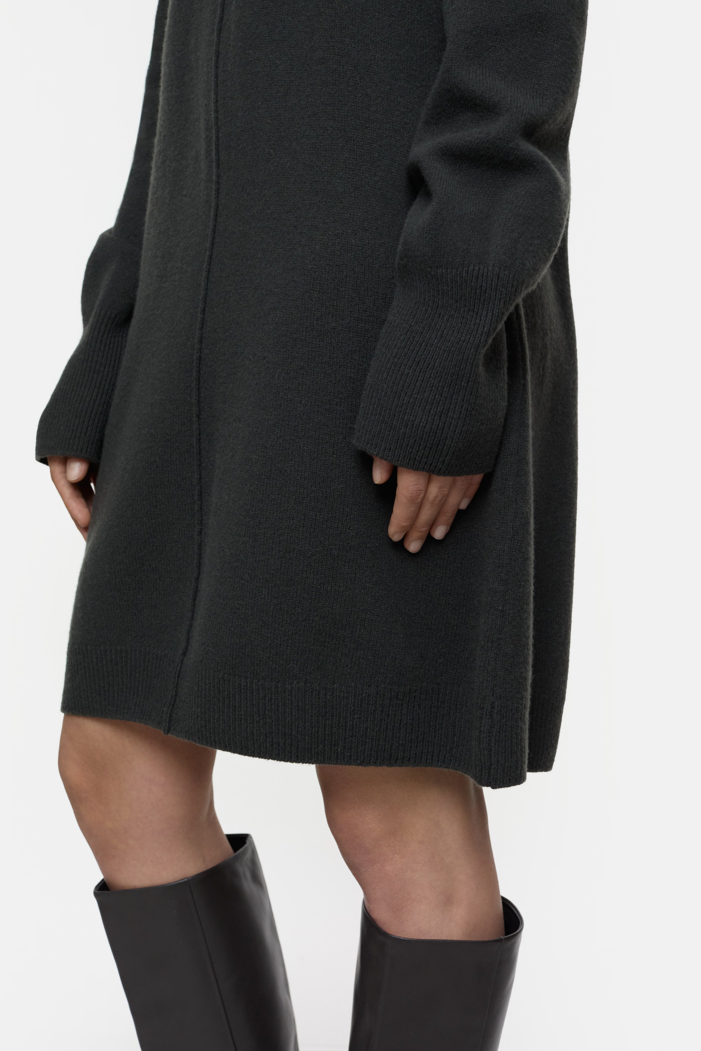 OVERWASHED WOOL DRESS