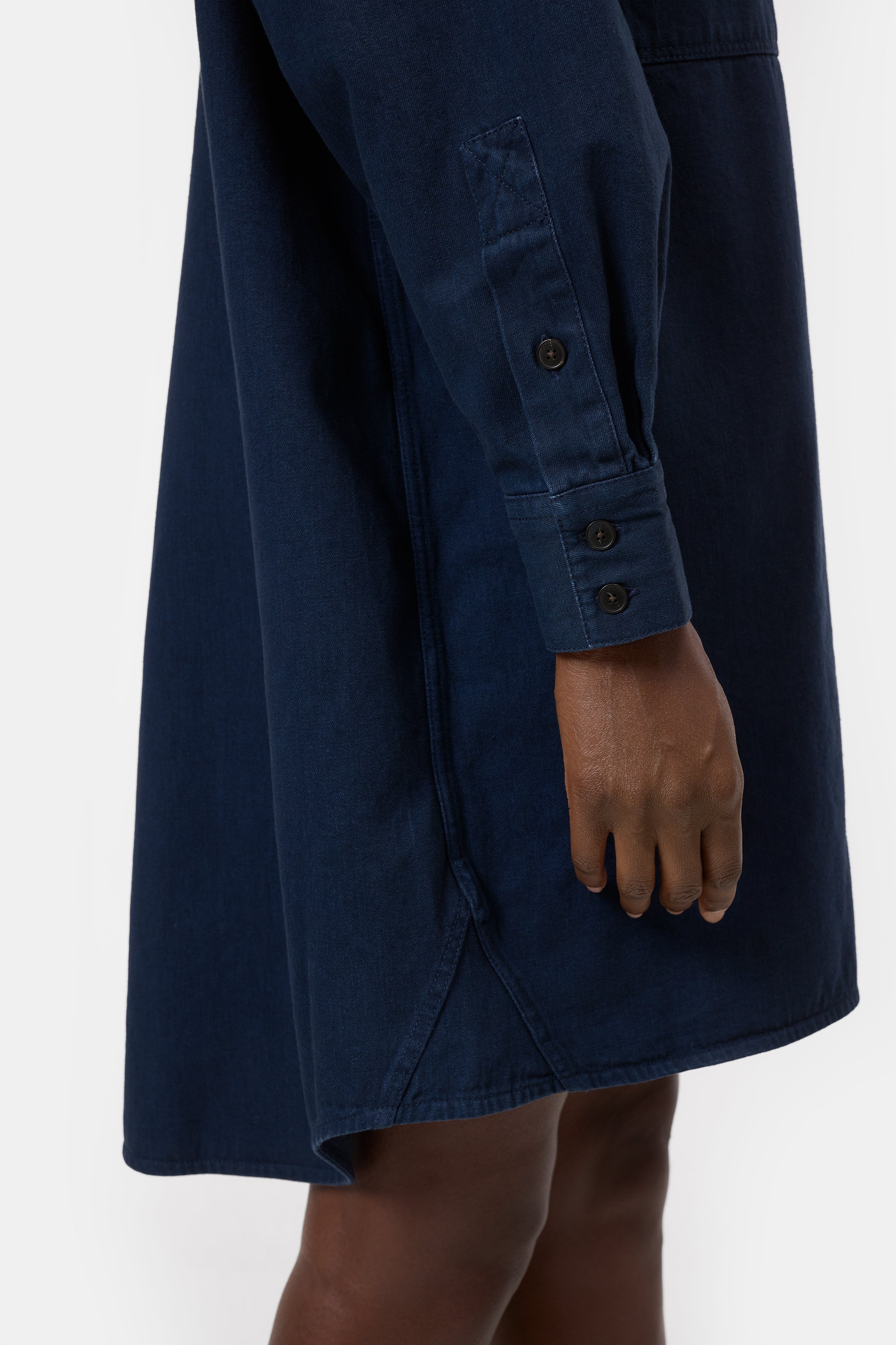 OVERSIZED SHIRT DRESS