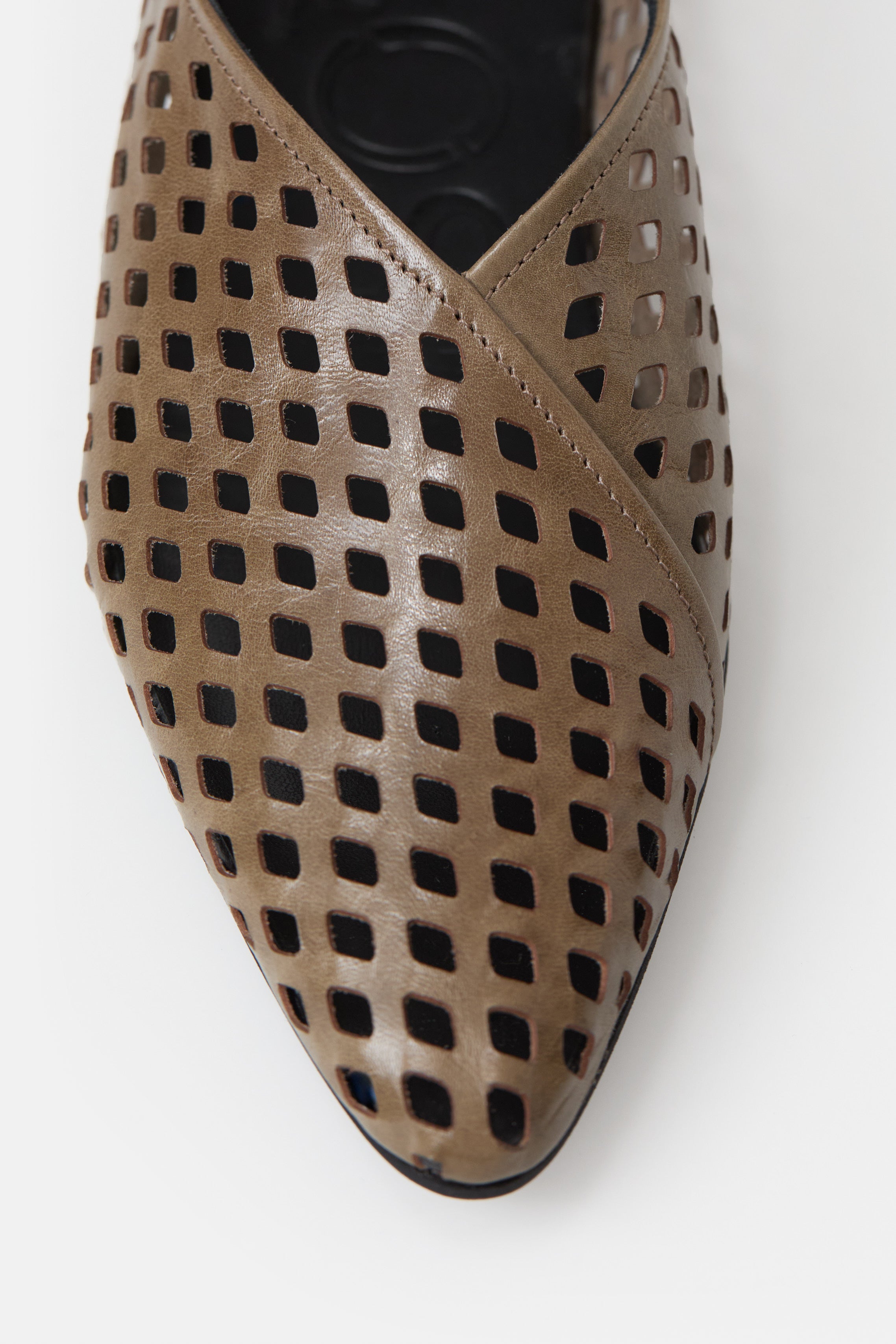 BALLERINA-Schuhe-Closed-ARCHIVIST