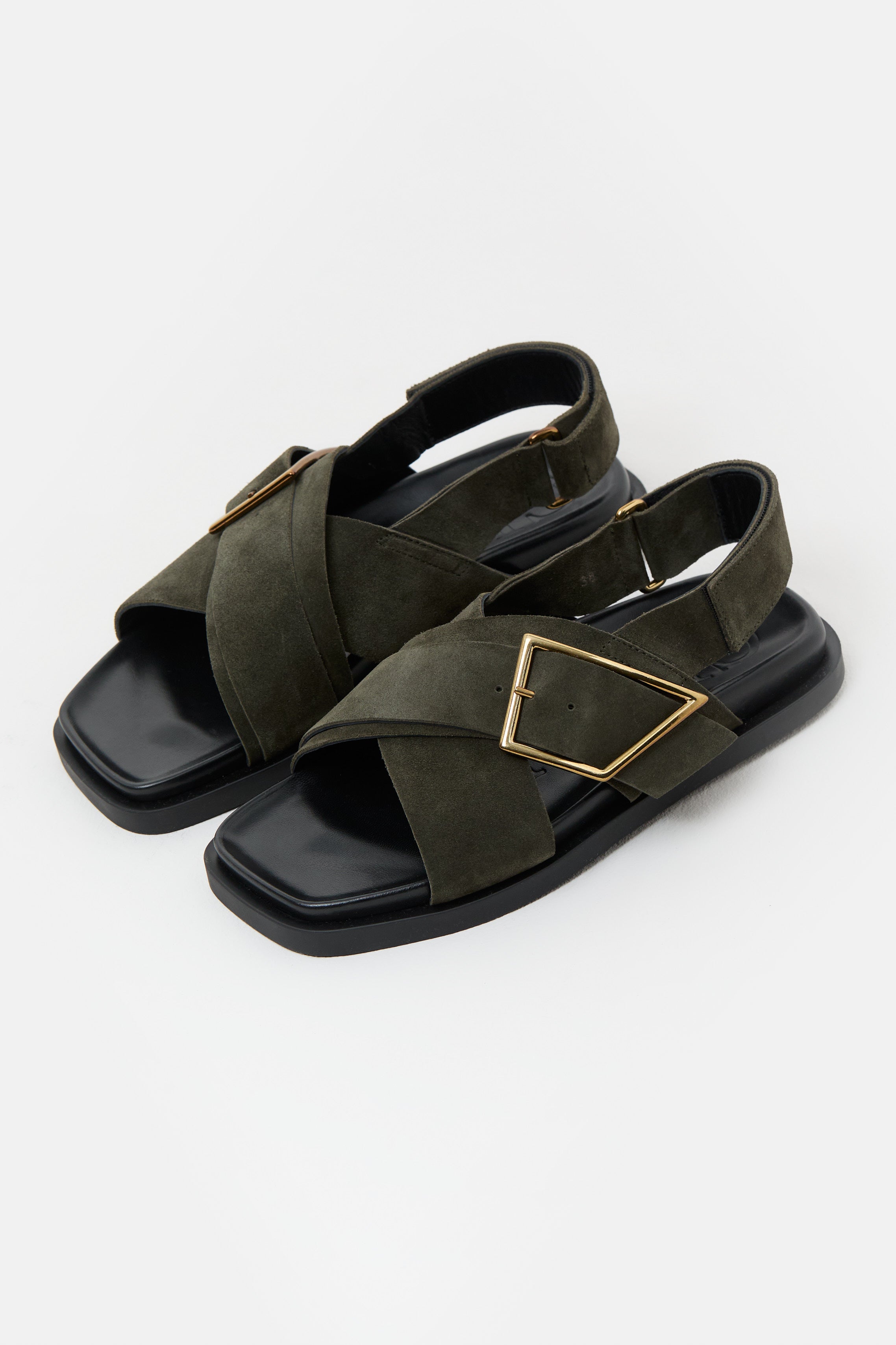 SANDAL-Schuhe-Closed-ARCHIVIST
