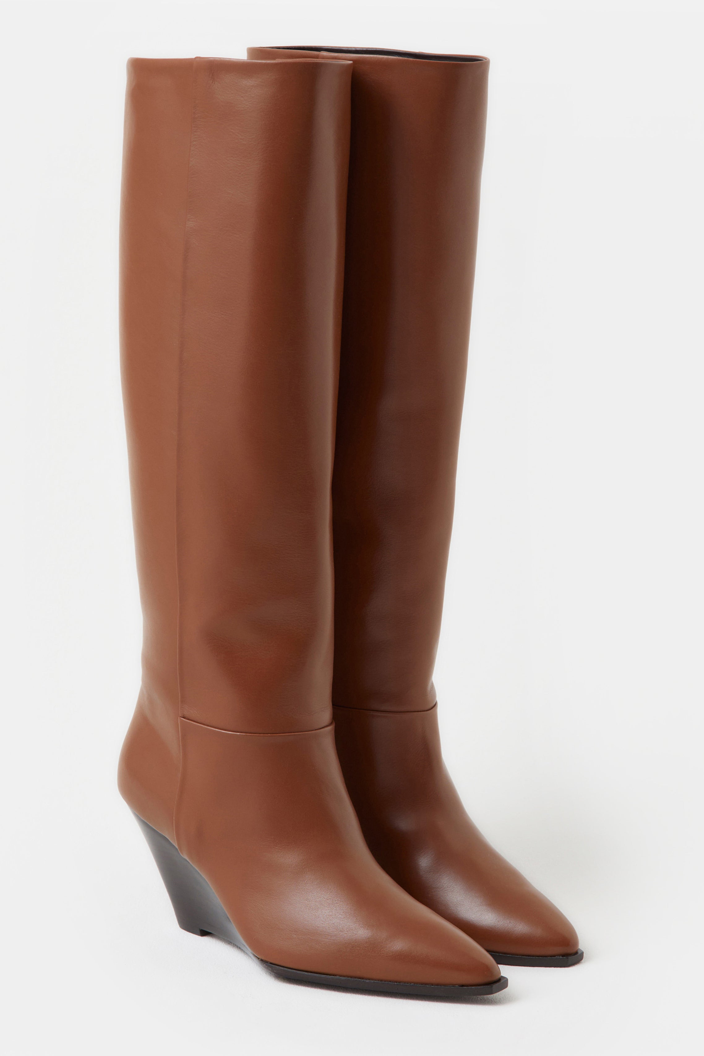 WEDGE BOOT