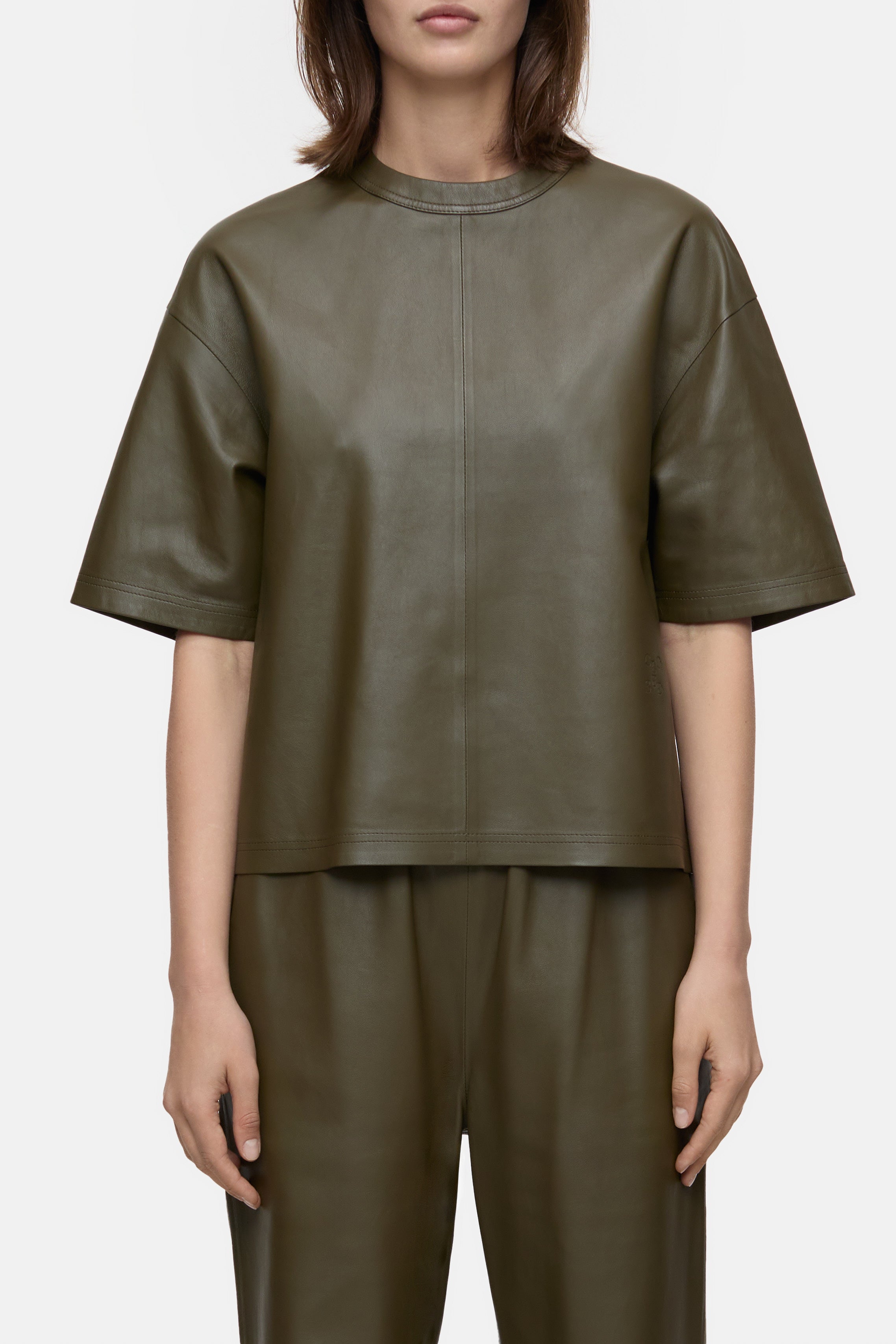 LEATHER T-SHIRT-Hemden & Blusen-Closed-XXS-VER GREEN-ARCHIVIST