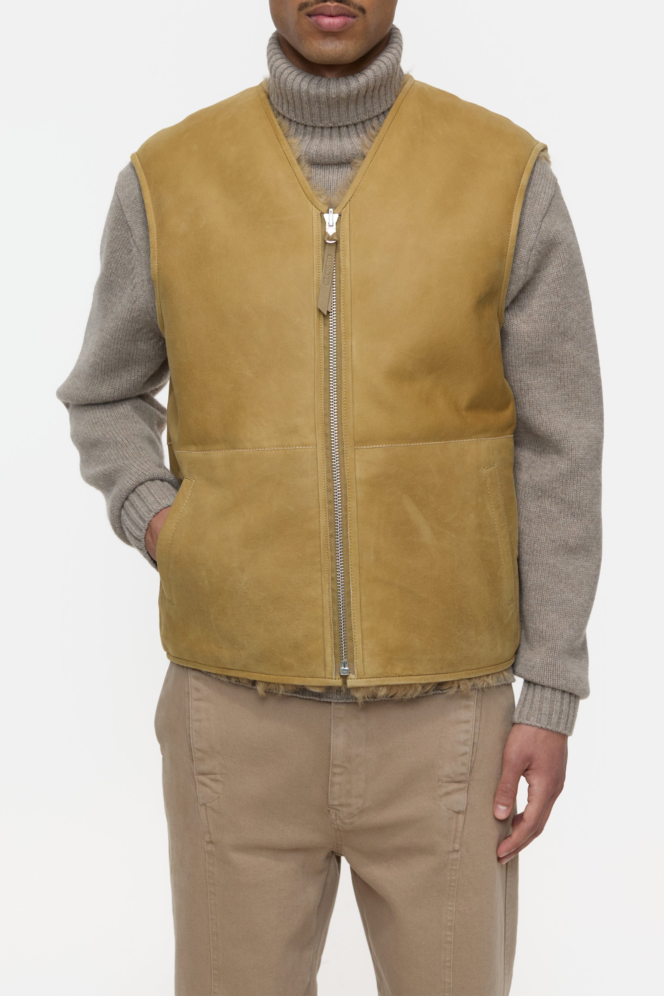 SHERLING VEST JACKETS & COATS-Jacken & Mäntel-Closed-ARCHIVIST