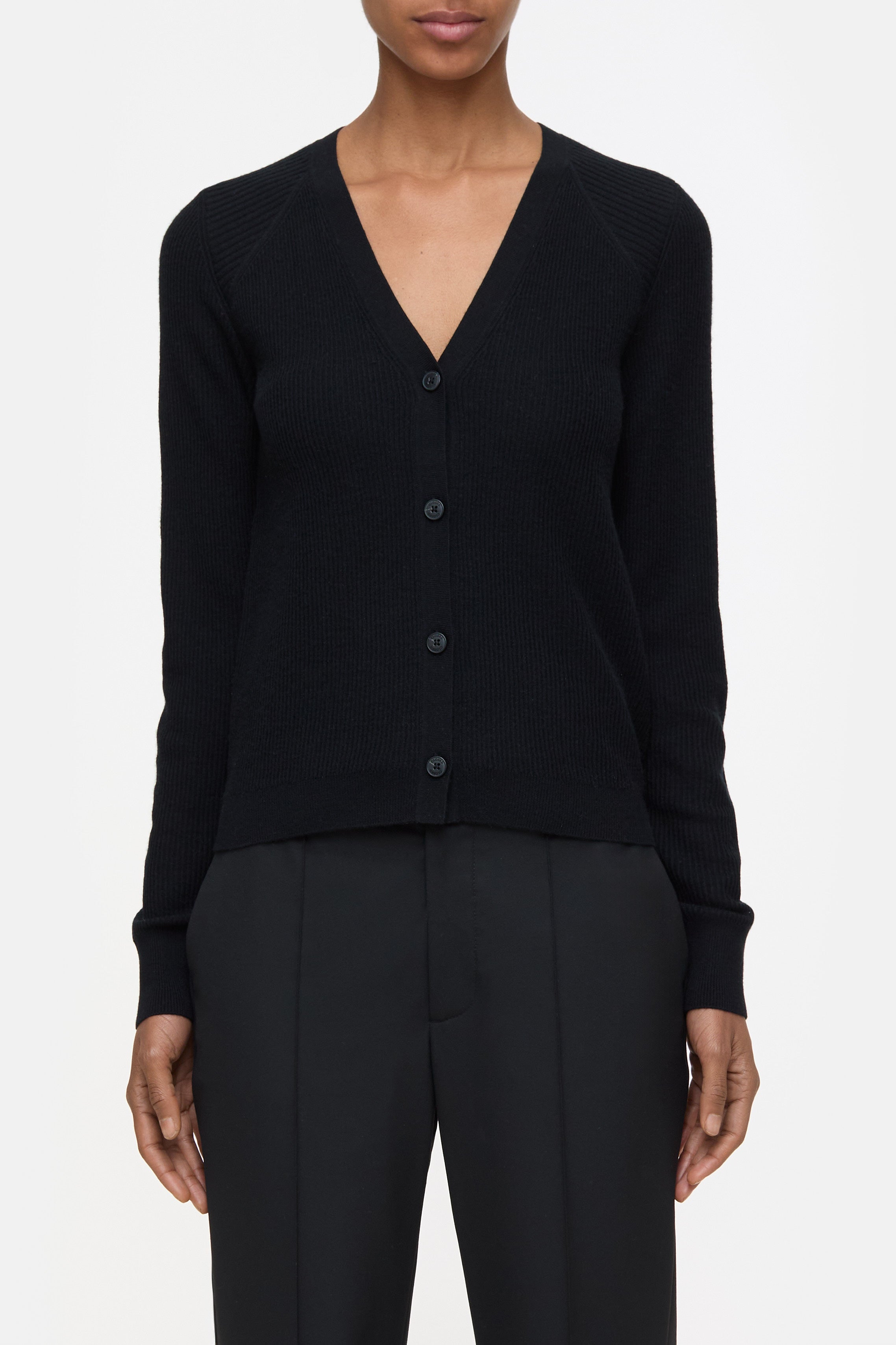 V CARDIGAN LONG SLEEVE-Strick & Pullover-Closed-XXS-BLACK-ARCHIVIST