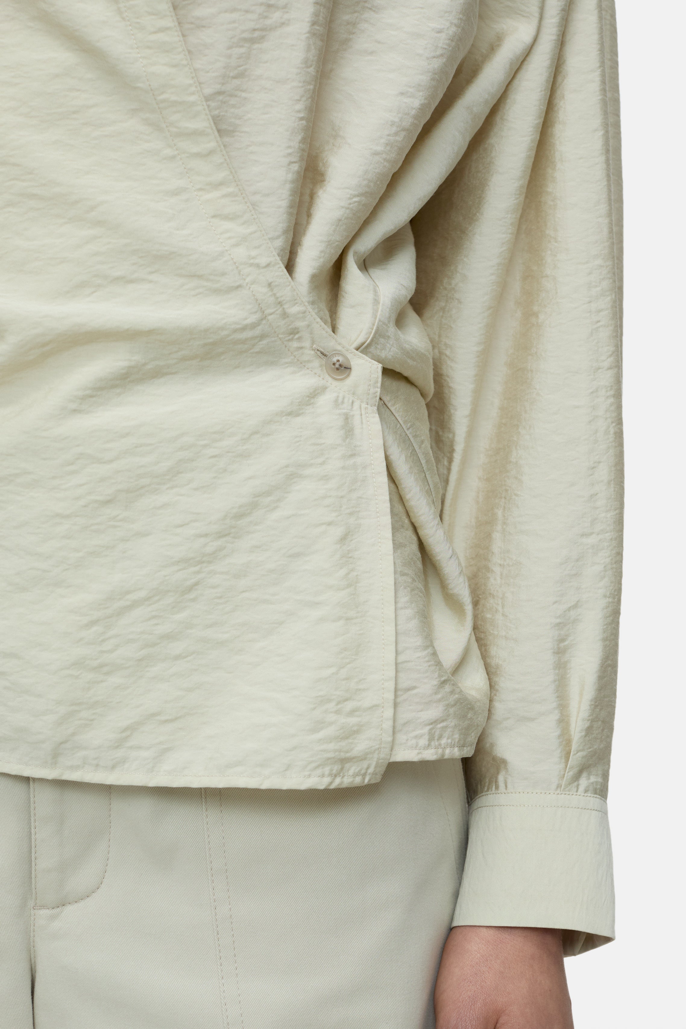 WRAP BLOUSE-Hemden & Blusen-Closed-ARCHIVIST