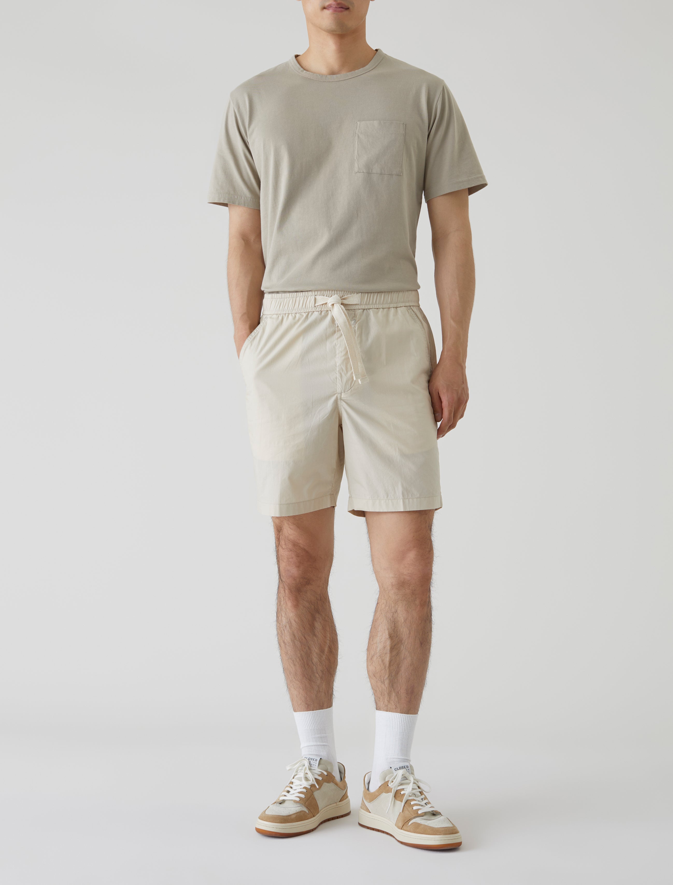 CLOSED-OUTLET-SALE-DRAWSTRING-SHORTS-Hosen-ARCHIVE-COLLECTION.jpg