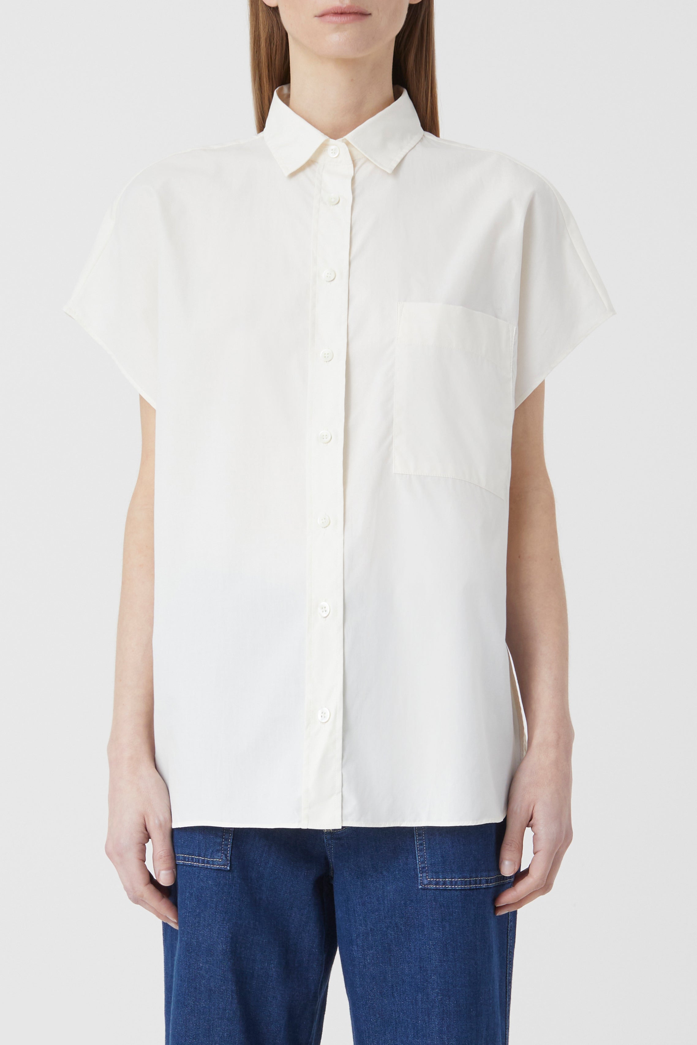 CLOSED-OUTLET-SALE-SHORT-SLEEVE-SHIRT-Blusen-ARCHIVE-COLLECTION_1645e269-9ab6-4abd-9aae-b82c409f189f.jpg