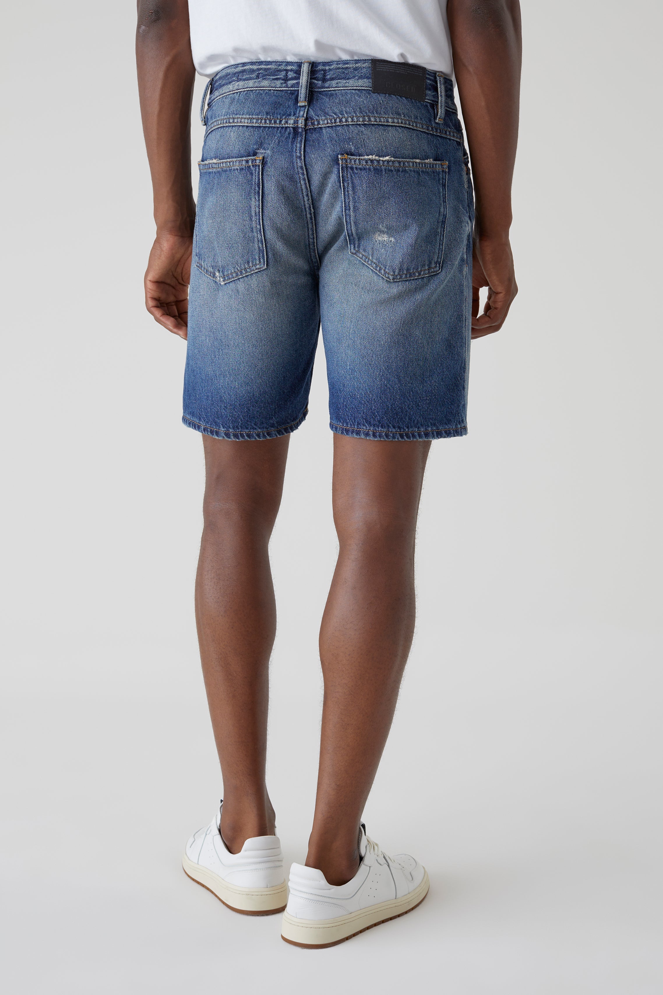 CLOSED-OUTLET-SALE-STYLE-NAME-BOGUS-SHORTS-Hosen-ARCHIVE-COLLECTION-4_5f521026-639e-43c1-9eef-1ba31b2630fd.jpg