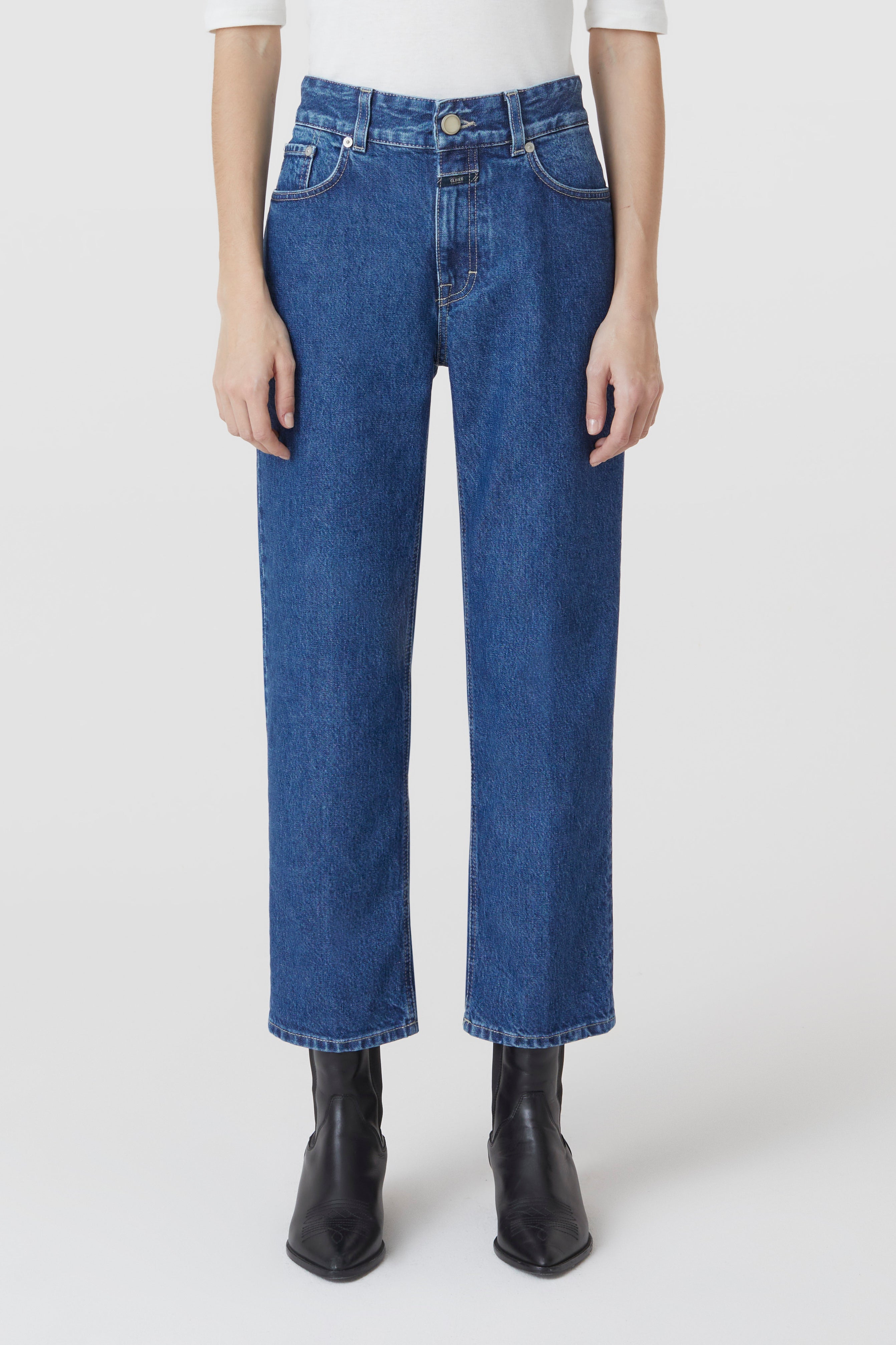CLOSED-OUTLET-SALE-STYLE-NAME-MILO-JEANS-Jeans-ARCHIVE-COLLECTION.jpg