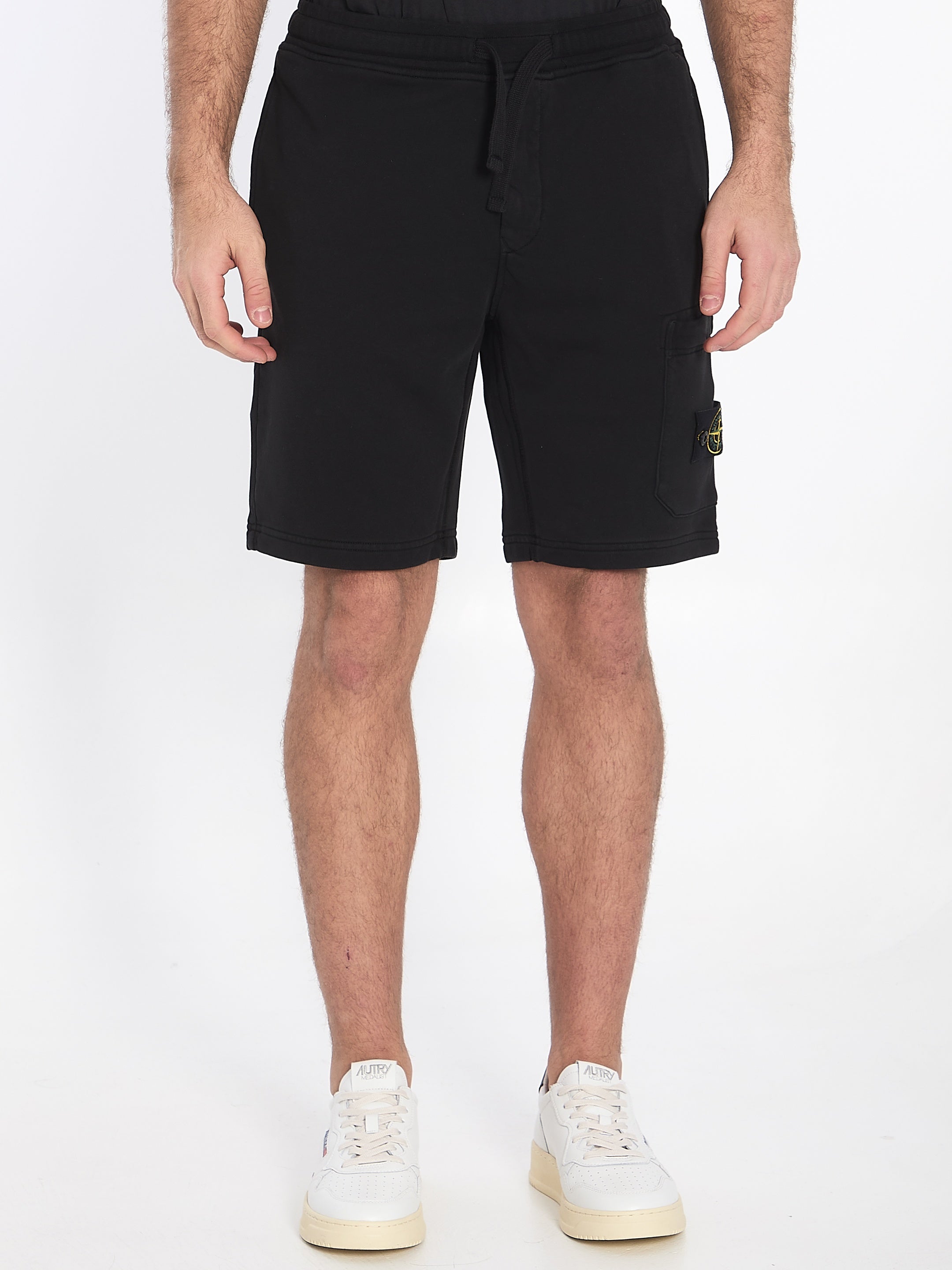 Cargo-bermuda-shorts-Stone-island-designer-outlet-archivist_acc463f1-d808-41e5-944c-70ccc619ef5b.jpg