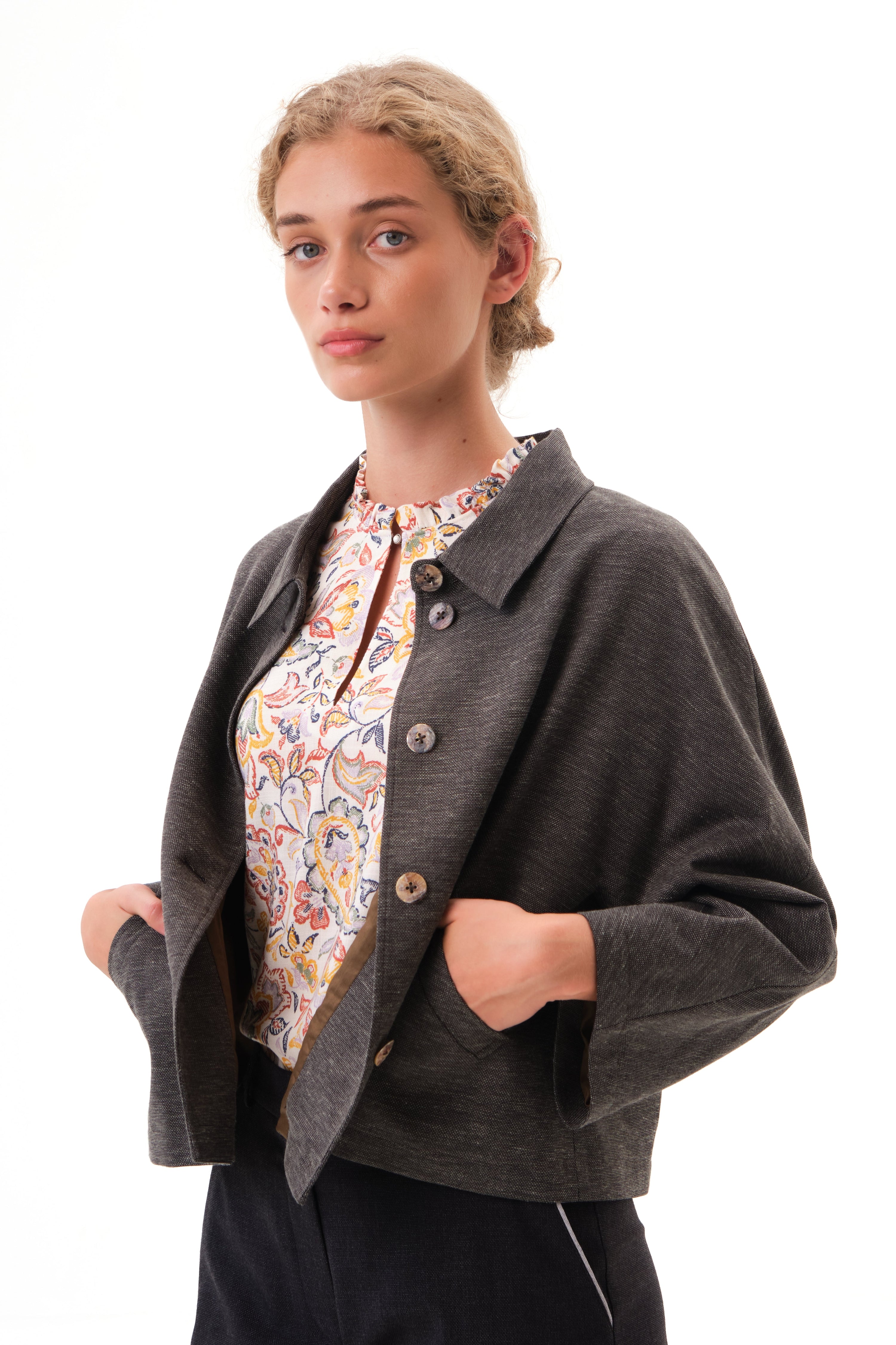 Damen Cape Carrie