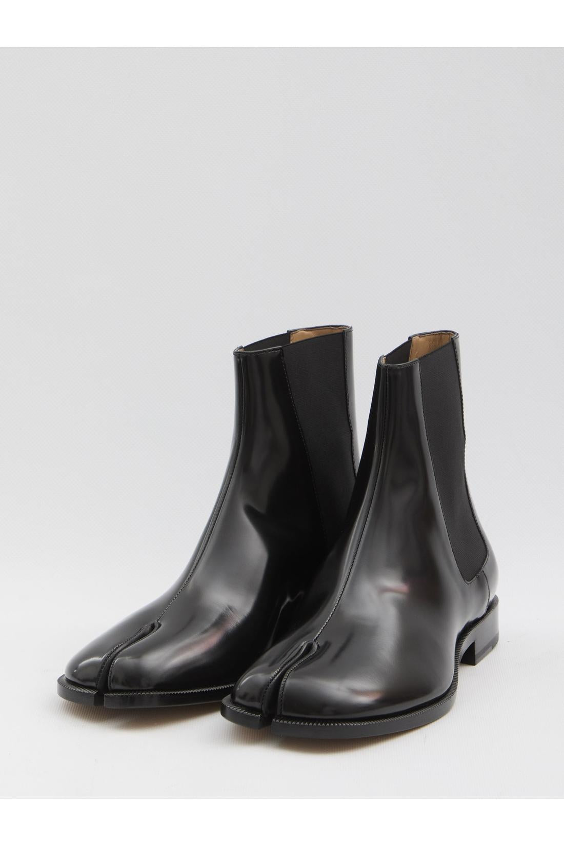Maison Margiela-OUTLET-SALE-Chelsea Tabi ankle boots-ARCHIVIST