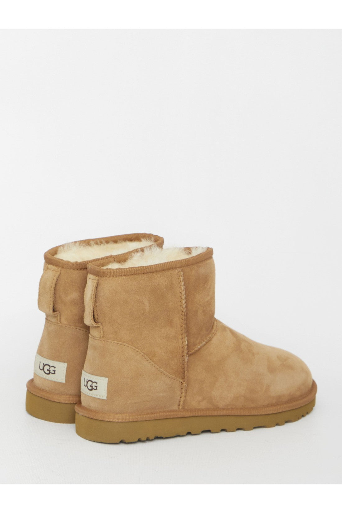 UGG-OUTLET-SALE-Classic Mini Ugg-ARCHIVIST