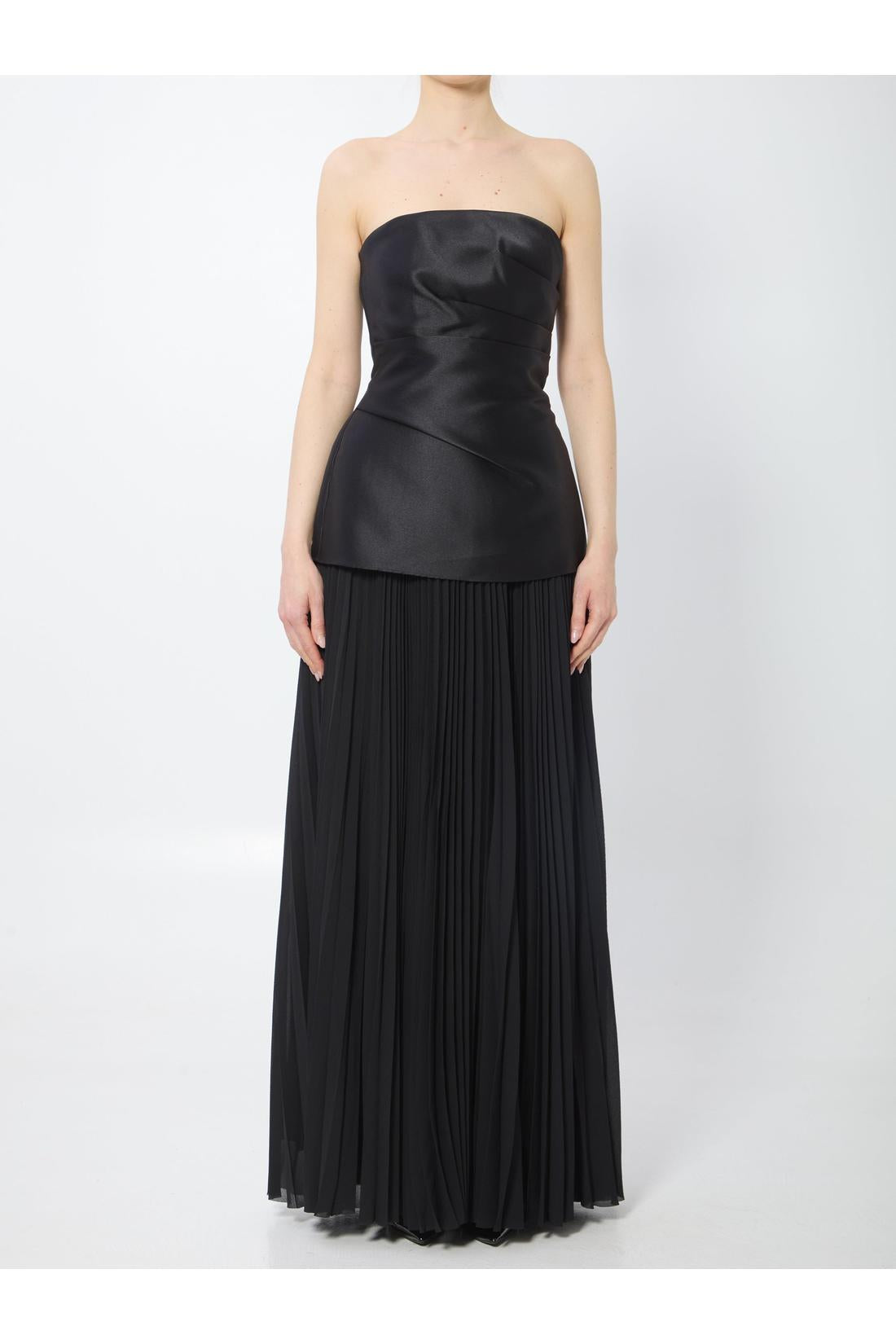 Solace London-OUTLET-SALE-Claudette maxi dress-ARCHIVIST
