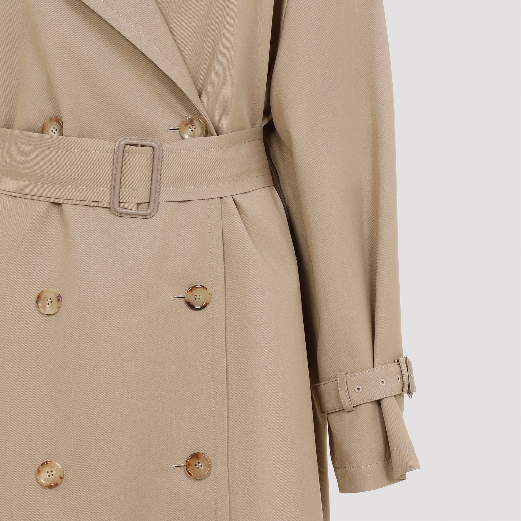 MOSCHINO-OUTLET-SALE-Coats-ARCHIVIST