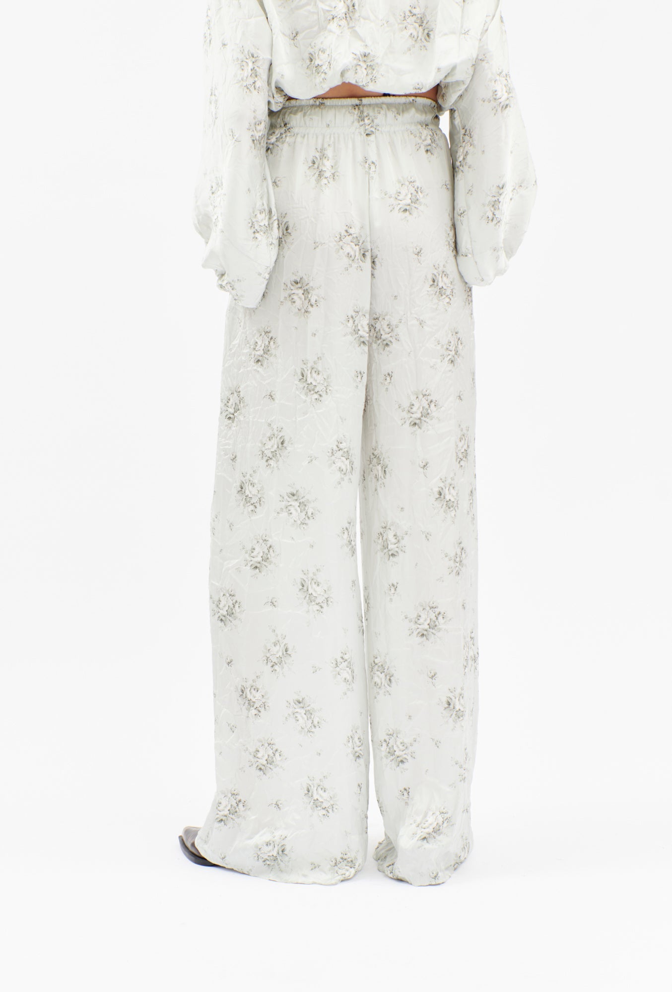 Odeeh-Crinkled Mini Bouquets Hose, Ice Green-Hosen-Black-Deal-Outlet-by-ARCHIVIST