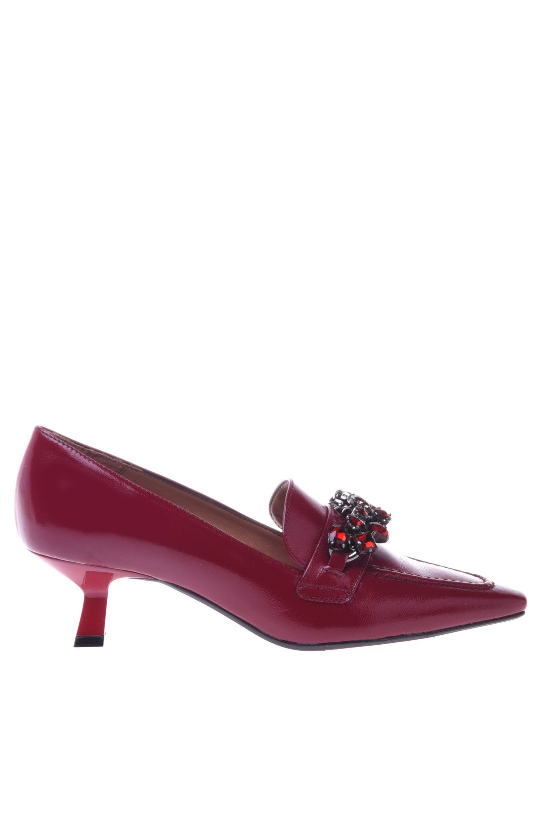 Court shoes in red naplak leather